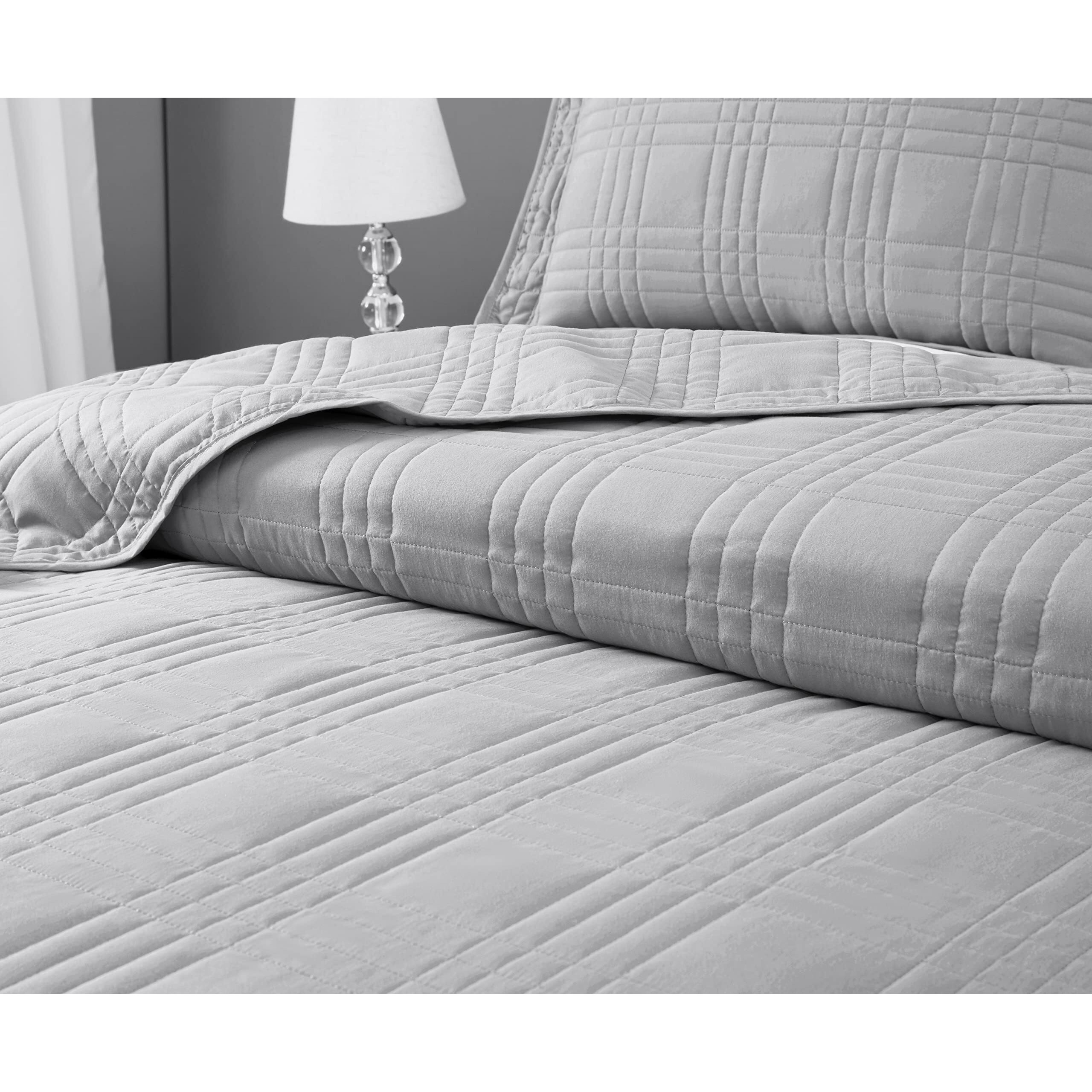 Chezmoi Collection Kingston 3-Piece Gray Queen Size Quilt Set - Lightweight All Season Oversized Queen Bedspread 100"" X 106""