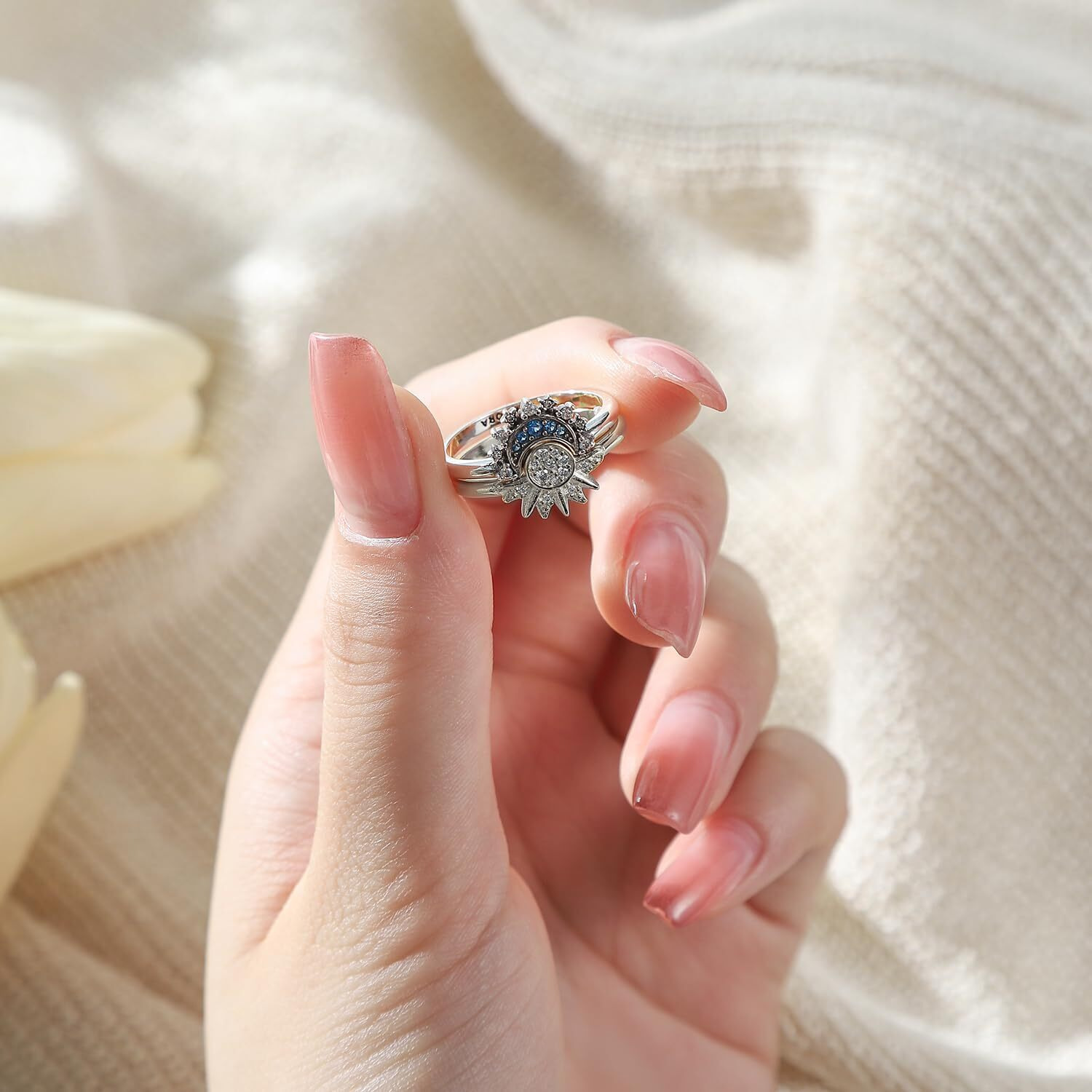 Une Douce Celestial Sun And Moon Ring Set, Sparkling Sun Ring/Blue Moon Ring With 14K Gold/Silver Plating, Friendship Promise Ring, Stackable Celestial Rings, Gift For Women Girls (Silver Set Size 9)