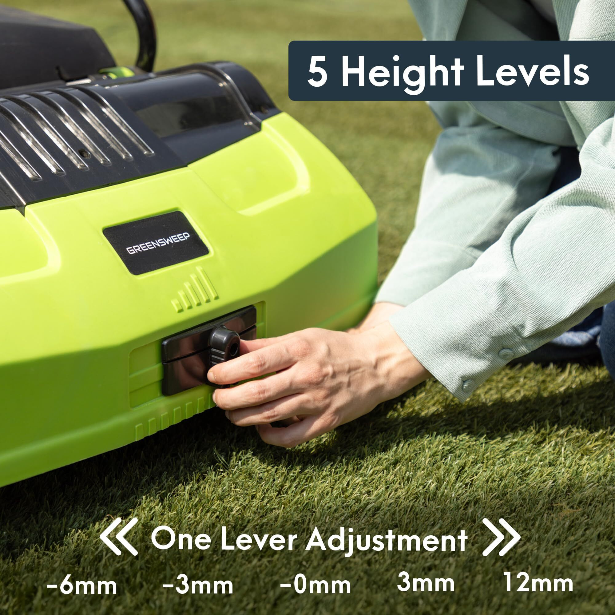 Rgs Living Greensweep V2 - Artificial Grass Electric Sweeper Rake Vacuum 45L Collection Bag,5 Adjustable Heights, Foldable Handle