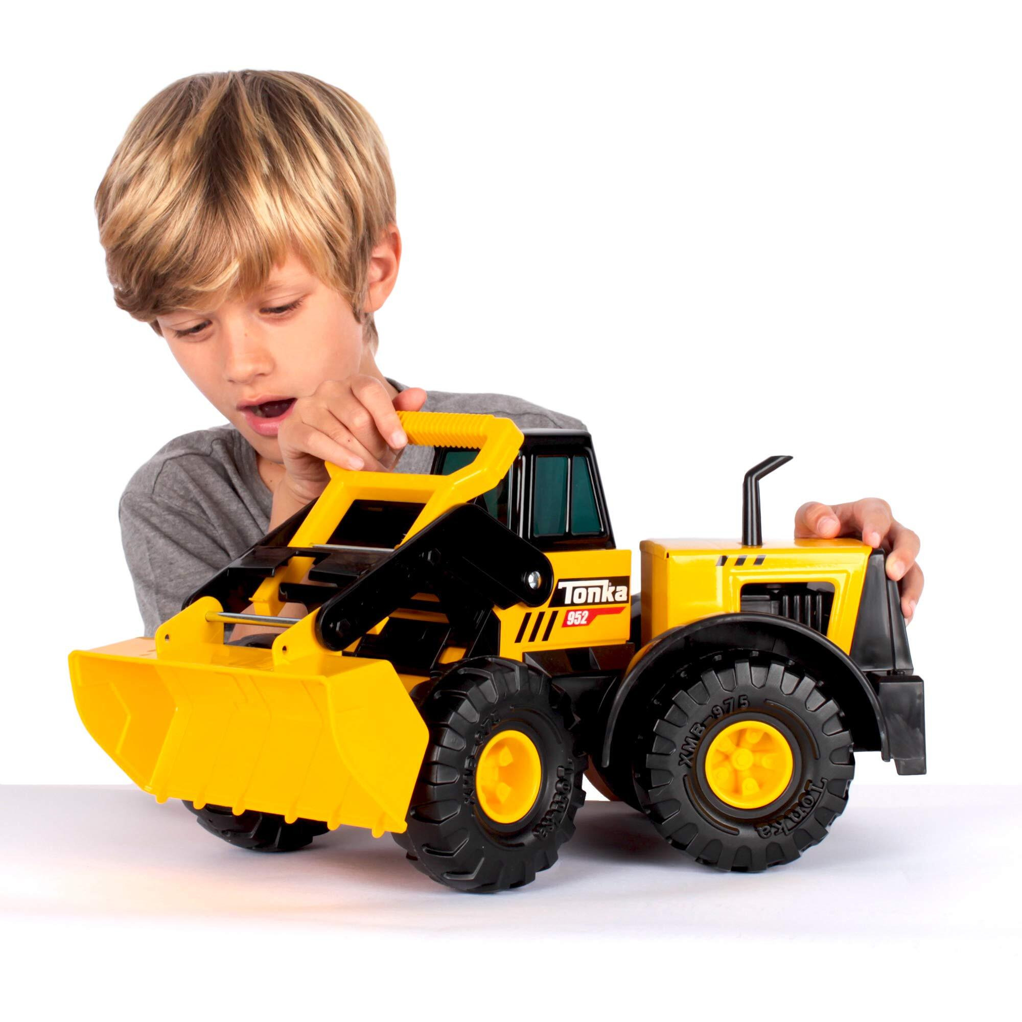 Tonka Steel Classics, Classic Front Loader- Made With Steel & Sturdy Plastic, Yellow Friction Powered, Big Construction Truck, Boys And Girls, Toddlers Ages 3+, Birthday Gift, Holiday