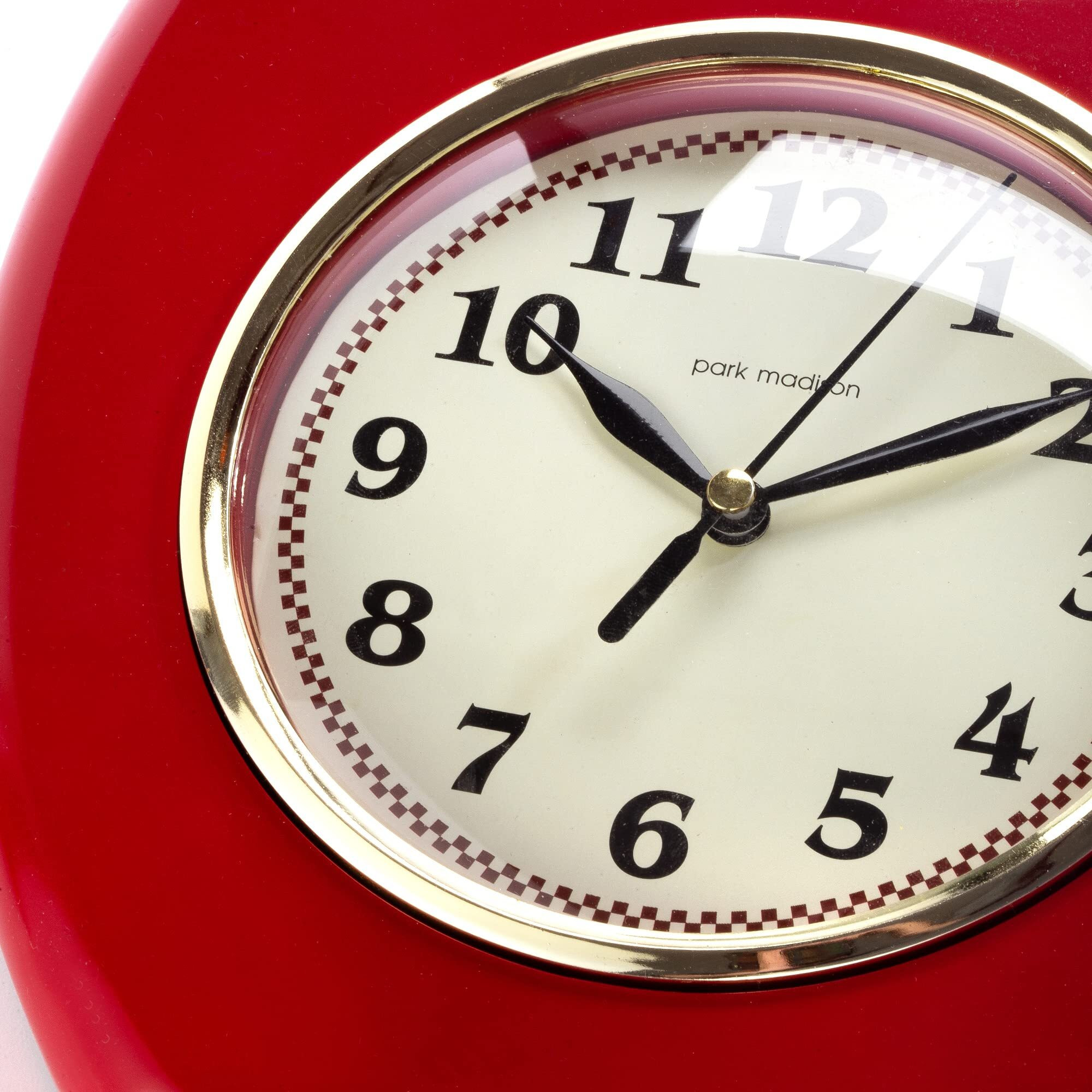 Park Madison Apple 9 Inch Quality Quartz Battery Operated 3 Dimensional Easy To Read Home/Office/Kitchen/Classroom/School Clock Classic Movement Red 13712