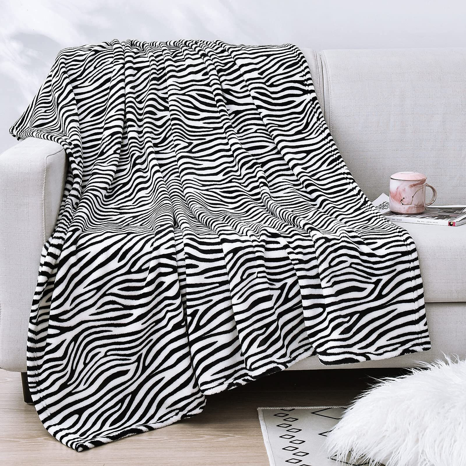 Vessia Zebra Printed Throw Blanket For Couch,Bed,Sofa, Soft Cozy Black And White Zebra Pattern Throw Blanket For Kids Adults Women, Comfy Animal Flannel Fleece Blanket For All Season Decor