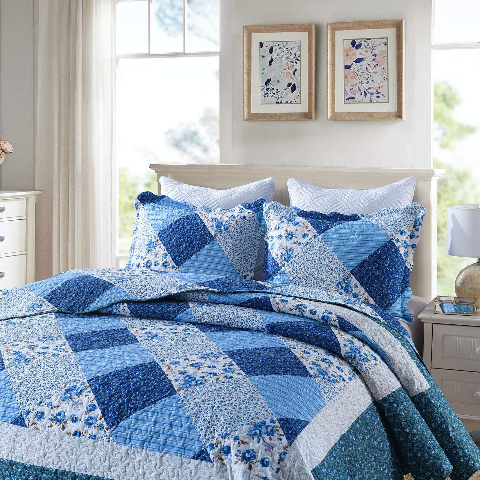 Honeilife California King Quilt 120X120-3 Pcs Oversized King Bedspreads, Extra Large Quilt Sets All Season Use,Rustic Bedding Sets King Size,Reversible Coverlet Microfiber Bed Quilts, Blue