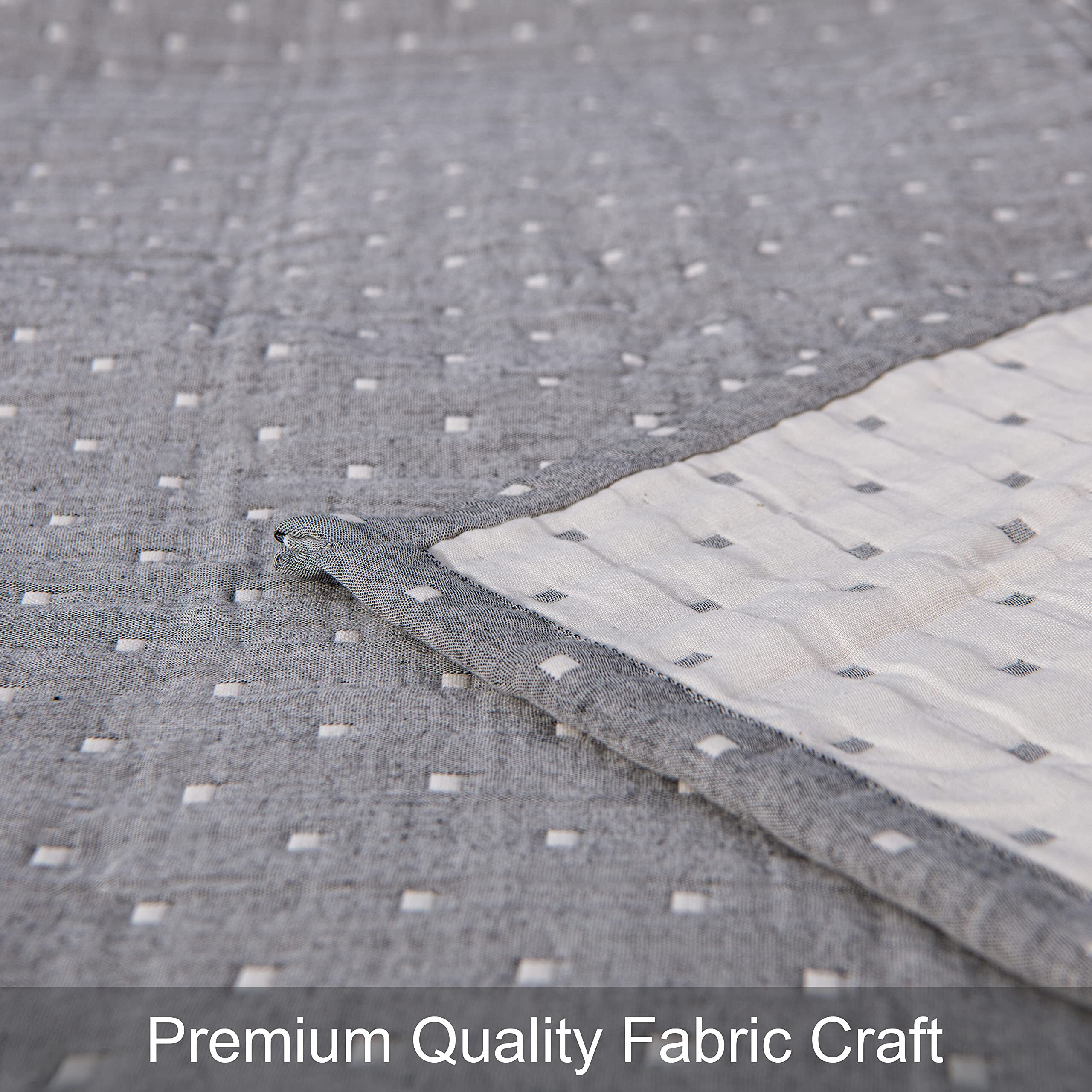 Ntbay 3 Layers Cotton Muslin 106X92 King Bed Blanket, Super Soft Breathable Thermal Yarn Dyed Quilt For Adults, Perfect Lightweight Blanket For Couch Sofa Bed All Seasons, Grey Dot