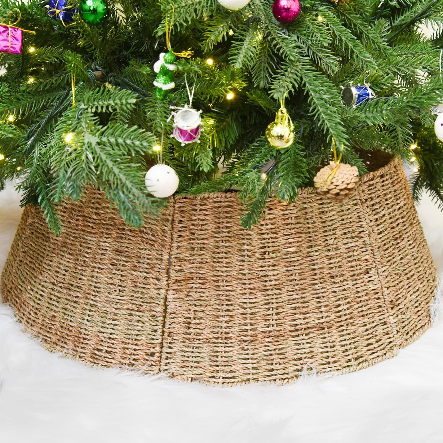 Rocinha Rattan Christmas Tree Collar Basket - Rustic Handcrafted Tree Ring Woven Tree Skirt, 26 Inches, Farmhouse Christmas Tree Decoration