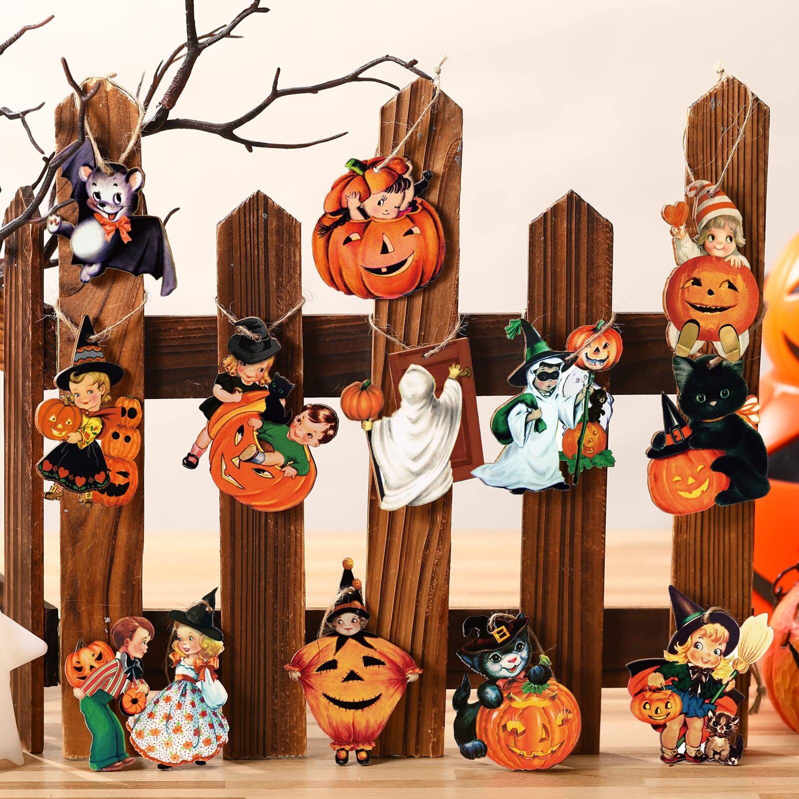 Geelin 24 Pcs Halloween Ornaments Wooden Halloween Decorations For Tree Pumpkin Wood Cutout Vintage Halloween Black Cat Bat Hanging Pendants Retro Halloween Decor For Small Tree Holiday Party Home