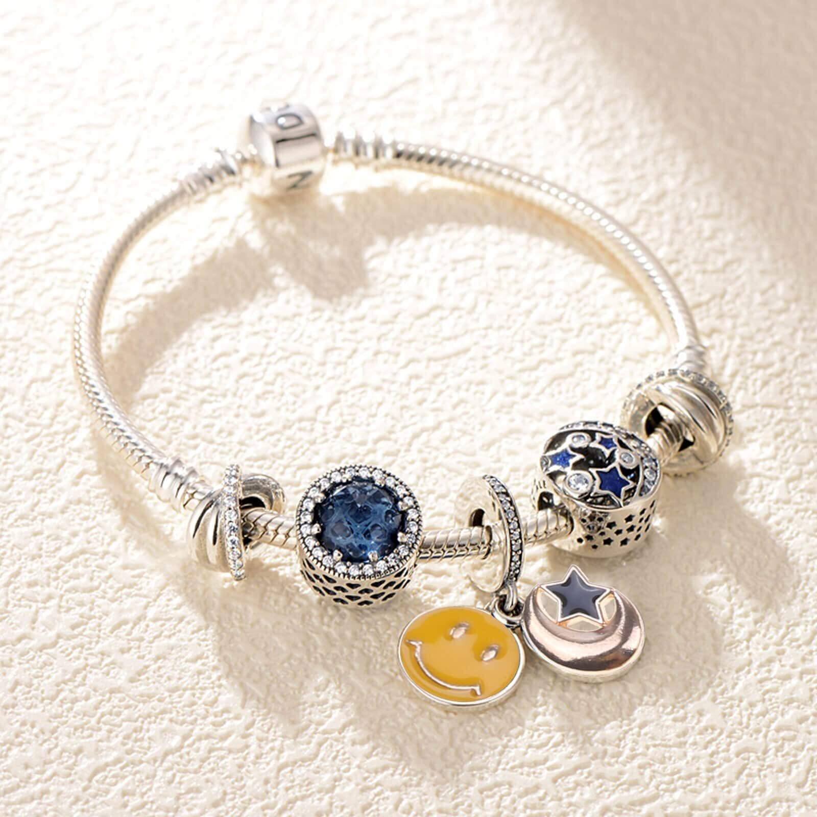 Mckanti 150Pcs Bracelet Charms, Silver Bracelet Gold Plated Enamel Charms Pendants For Necklace Bracelet Jewelry Making And Crafting.