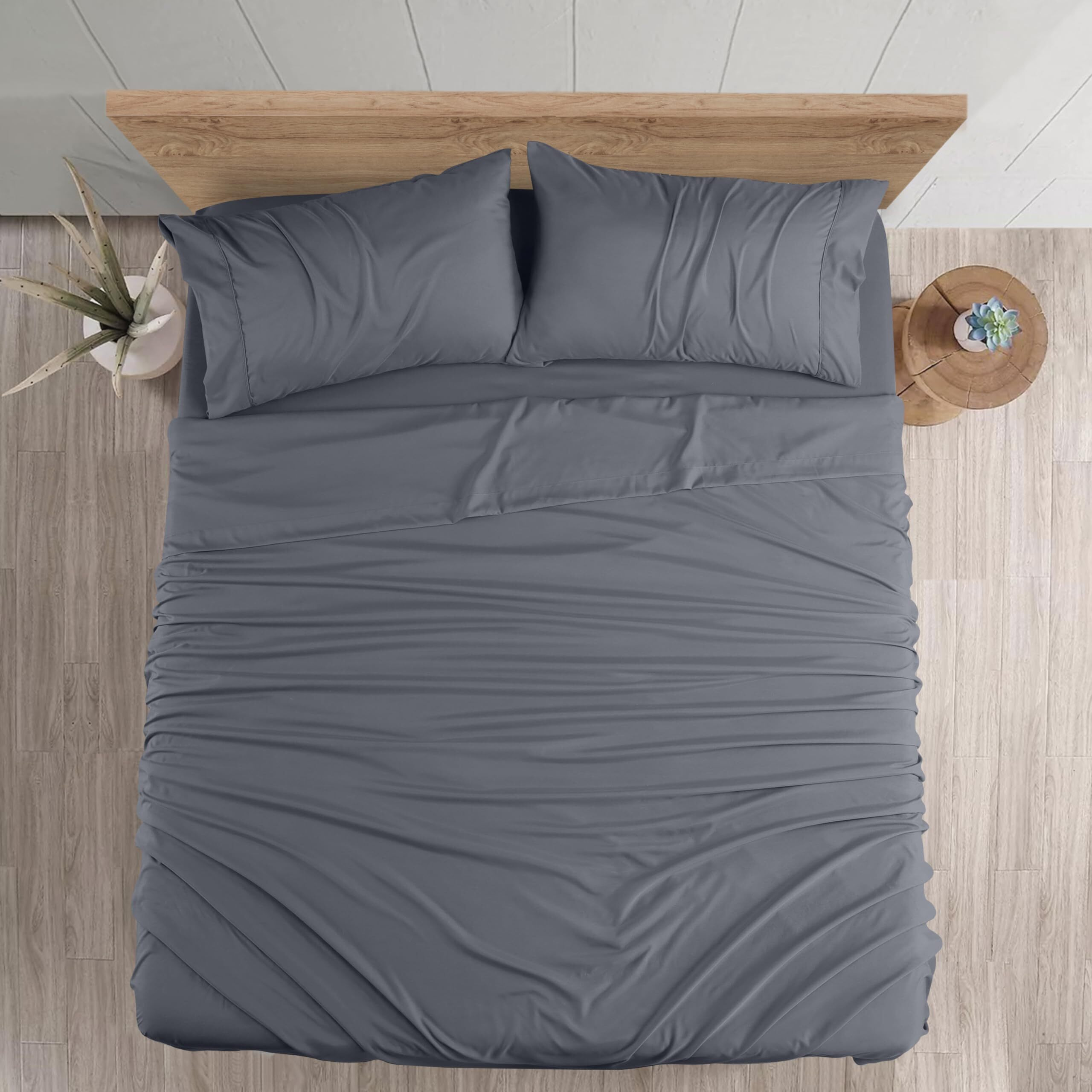 Utopia Bedding Queen Sheet Set - Brushed Microfiber - Soft Bed Sheets For Queen Size Bed Set - Luxury Bedding Sheets With Fitted Sheet, Flat Sheet & 2 Pillow Cases - Deep Pocket (Grey)