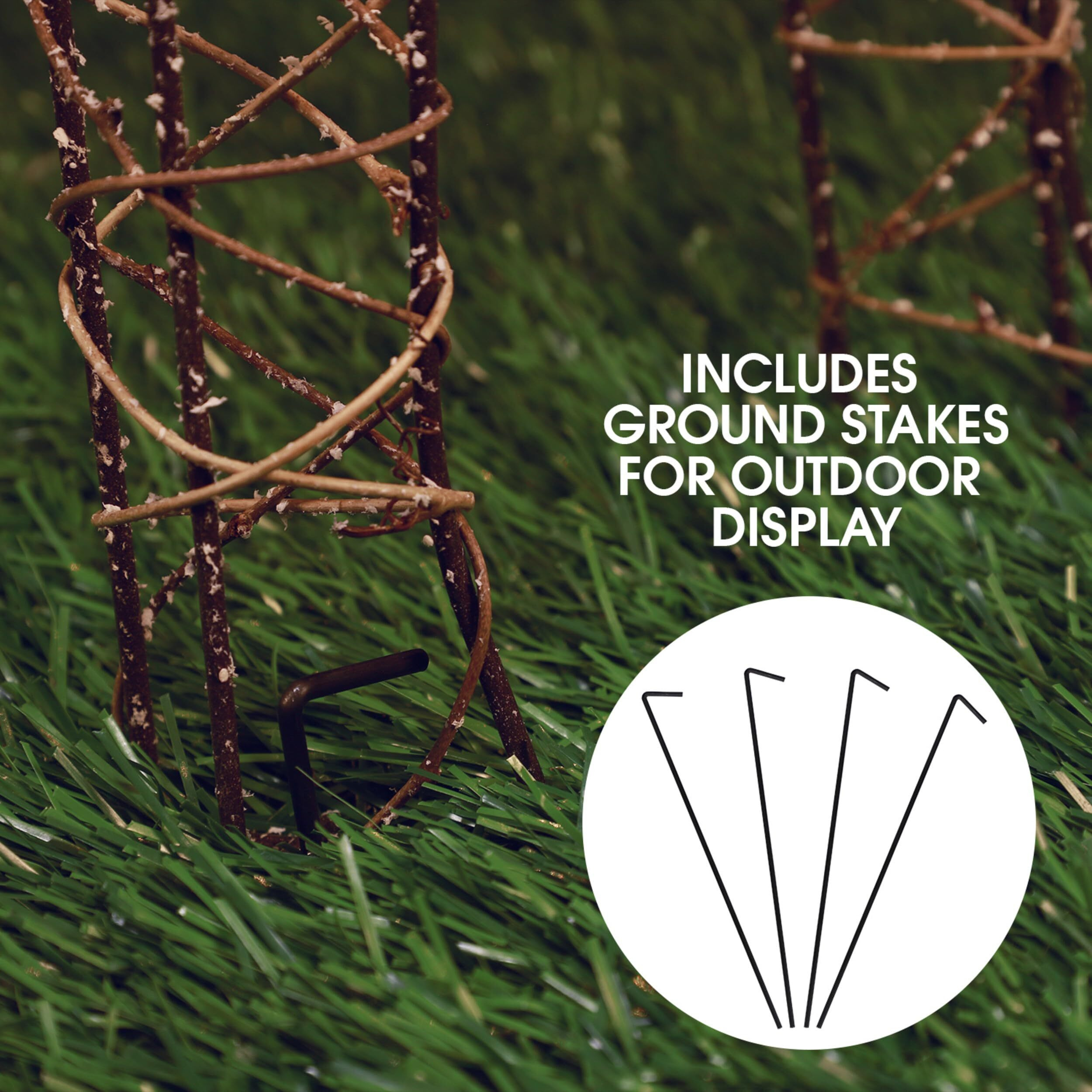Alpine Corporation 24"&quotH Outdoor Rattan Grazing Reindeer Lawn Decoration With White Lights
