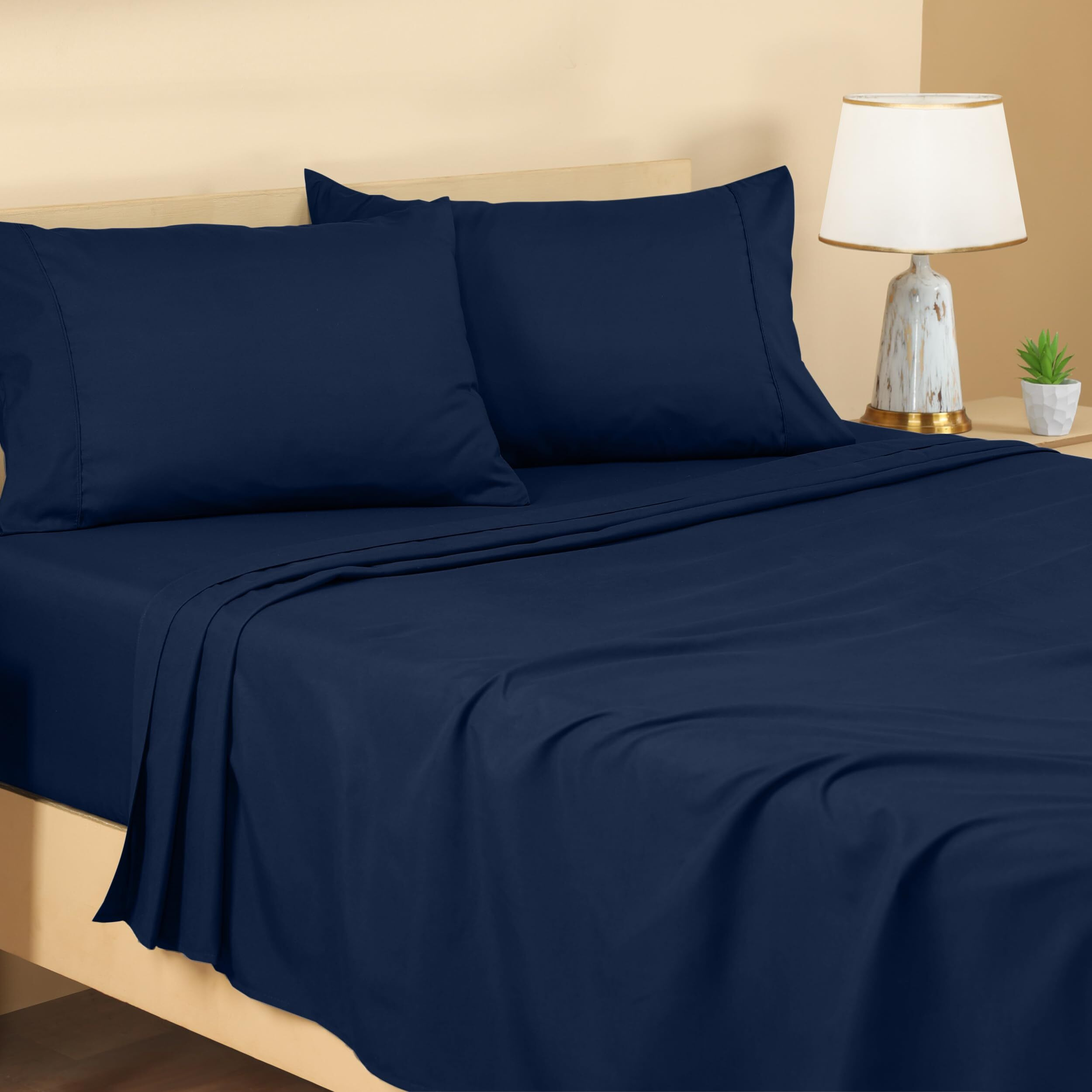 Utopia Bedding Full Sheet Set - Brushed Microfiber - Soft Bed Sheets For Full Size Bed - Luxury Bedding Sheets With Fitted Sheet, Flat Sheet & 2 Pillow Cases - Deep Pocket (Navy)