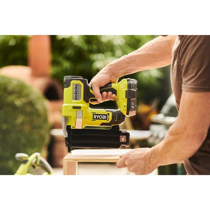 Ryobi Rb18L20 18V Lithium Ion Compact Battery
