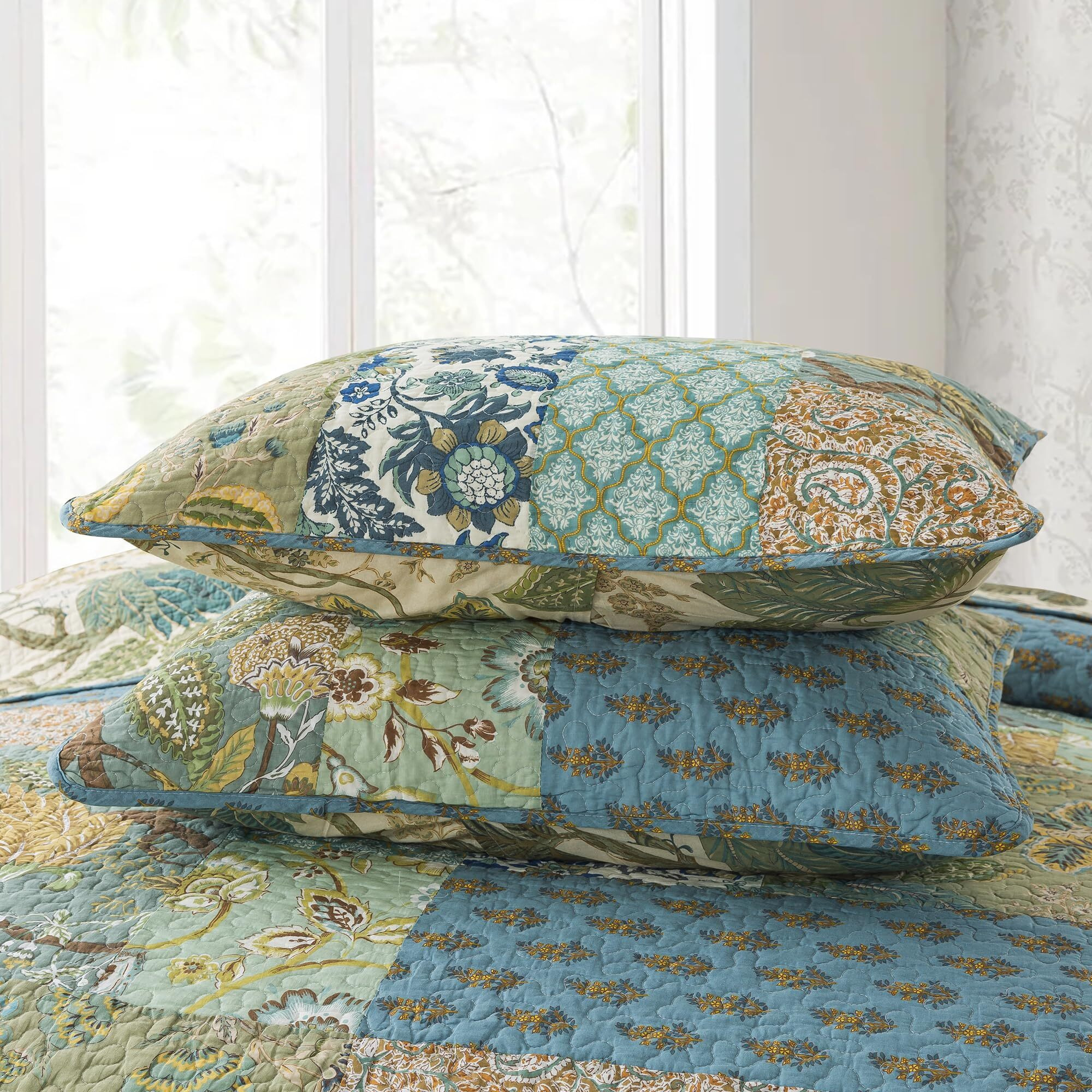 Newlake Bedspread Quilt Set With Real Stitched Embroidery, Bohemian Floral Pattern,King Size