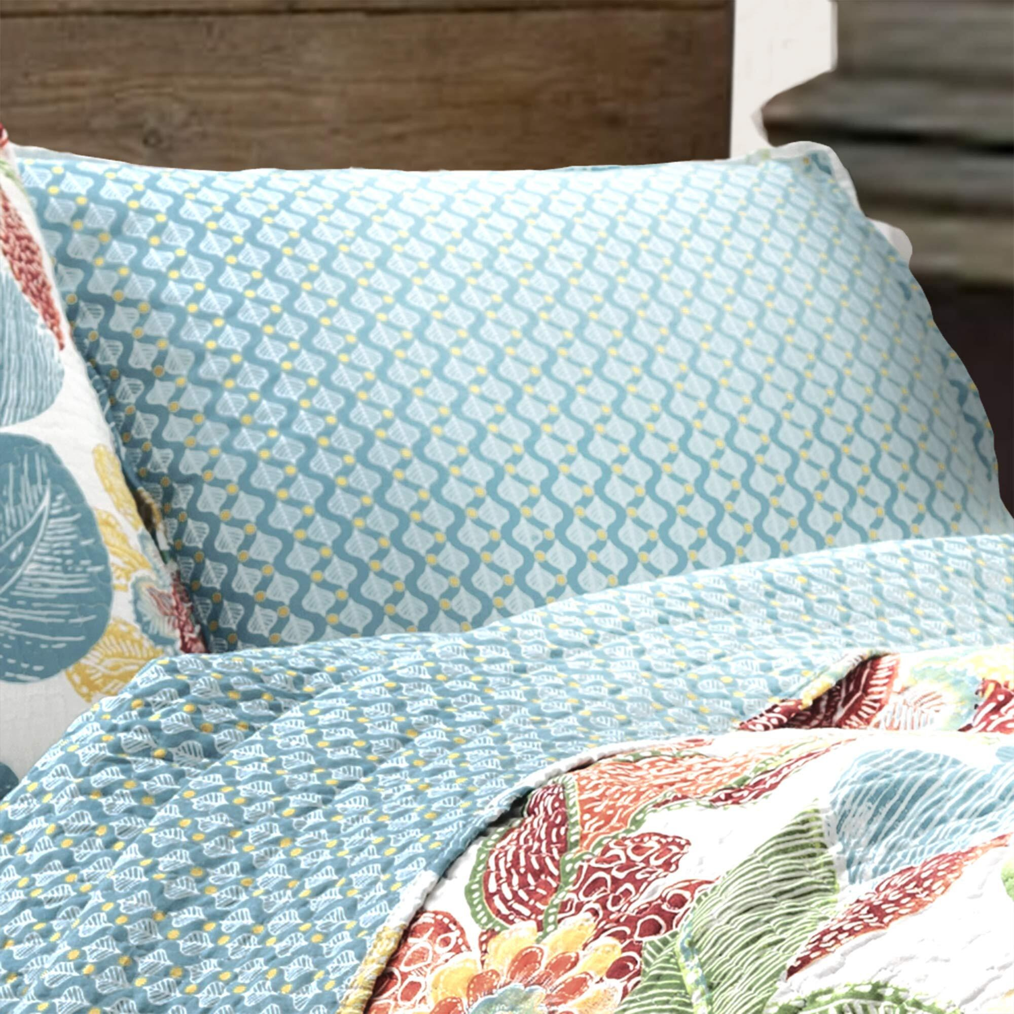 Lush Decor Layla Quilt Floral Leaf Print 3 Piece Reversible Bedding Set, King, Orange & Blue
