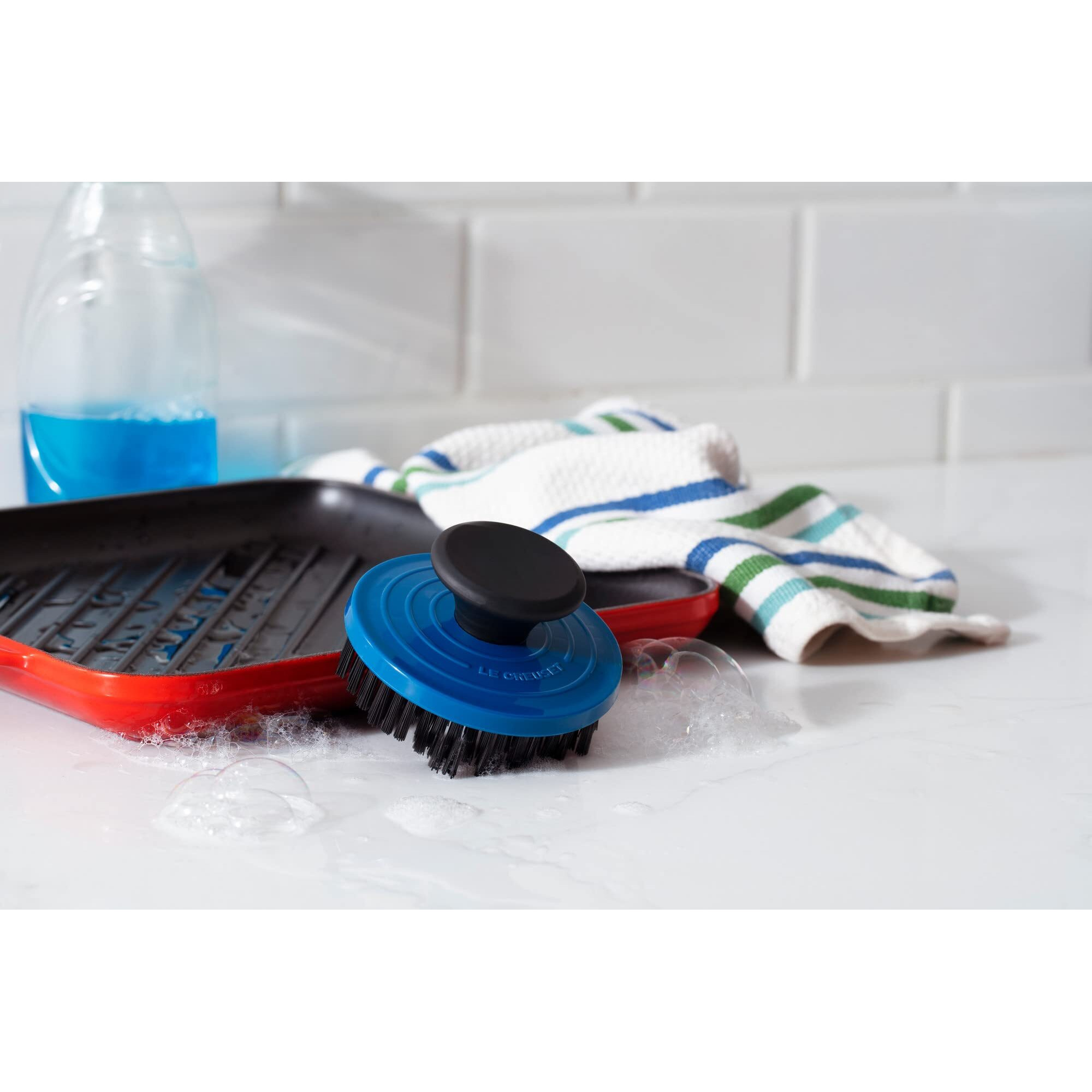 Le Creuset Nylon Cast Iron Grill Pan Brush, 3 1/4 Inches, Flame