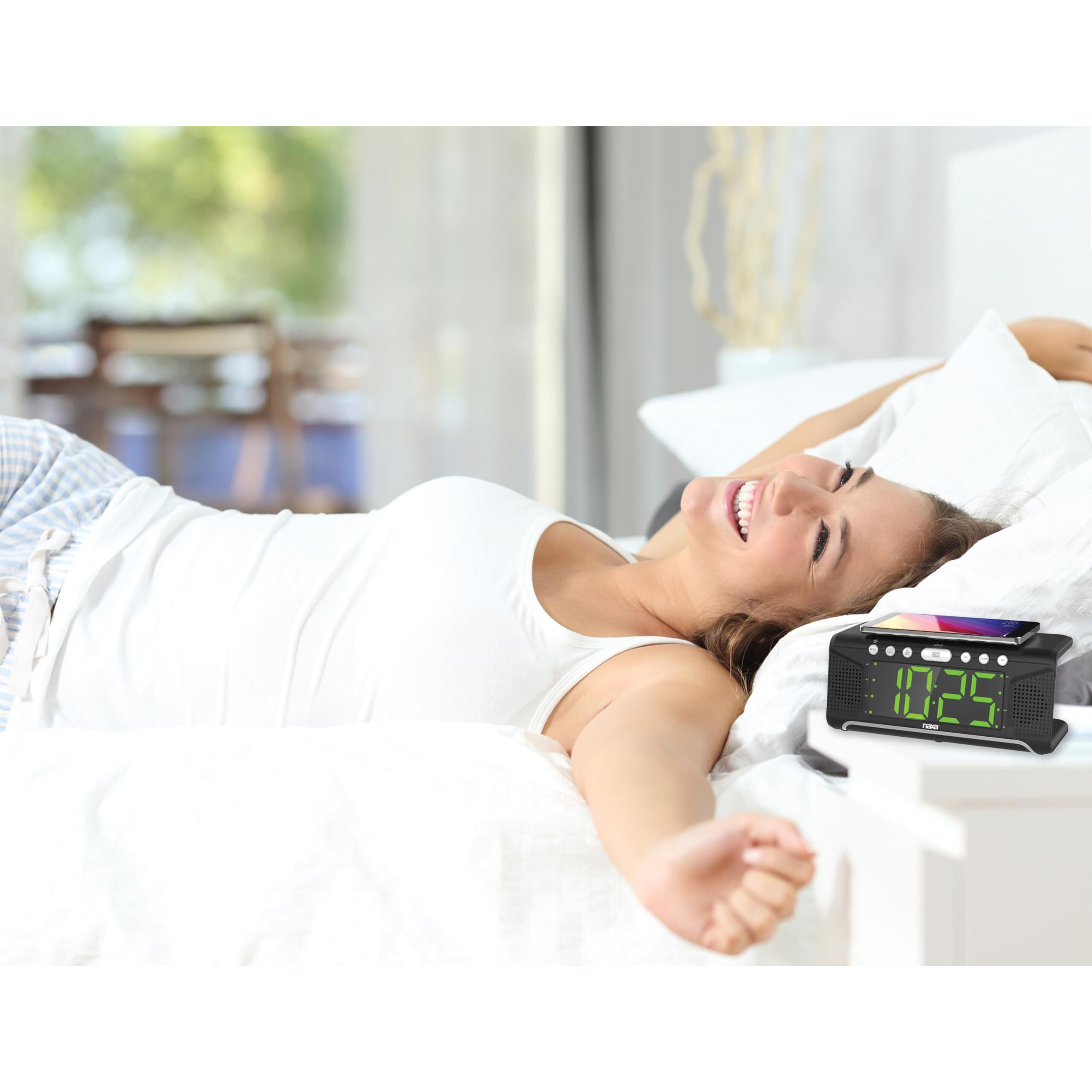 Naxa Electronics Nrc-190 Dual Alarm Clock With Qi Wireless Charging Function For Smartphones/Ipod/Iphone/Tablets, Led Display, Black