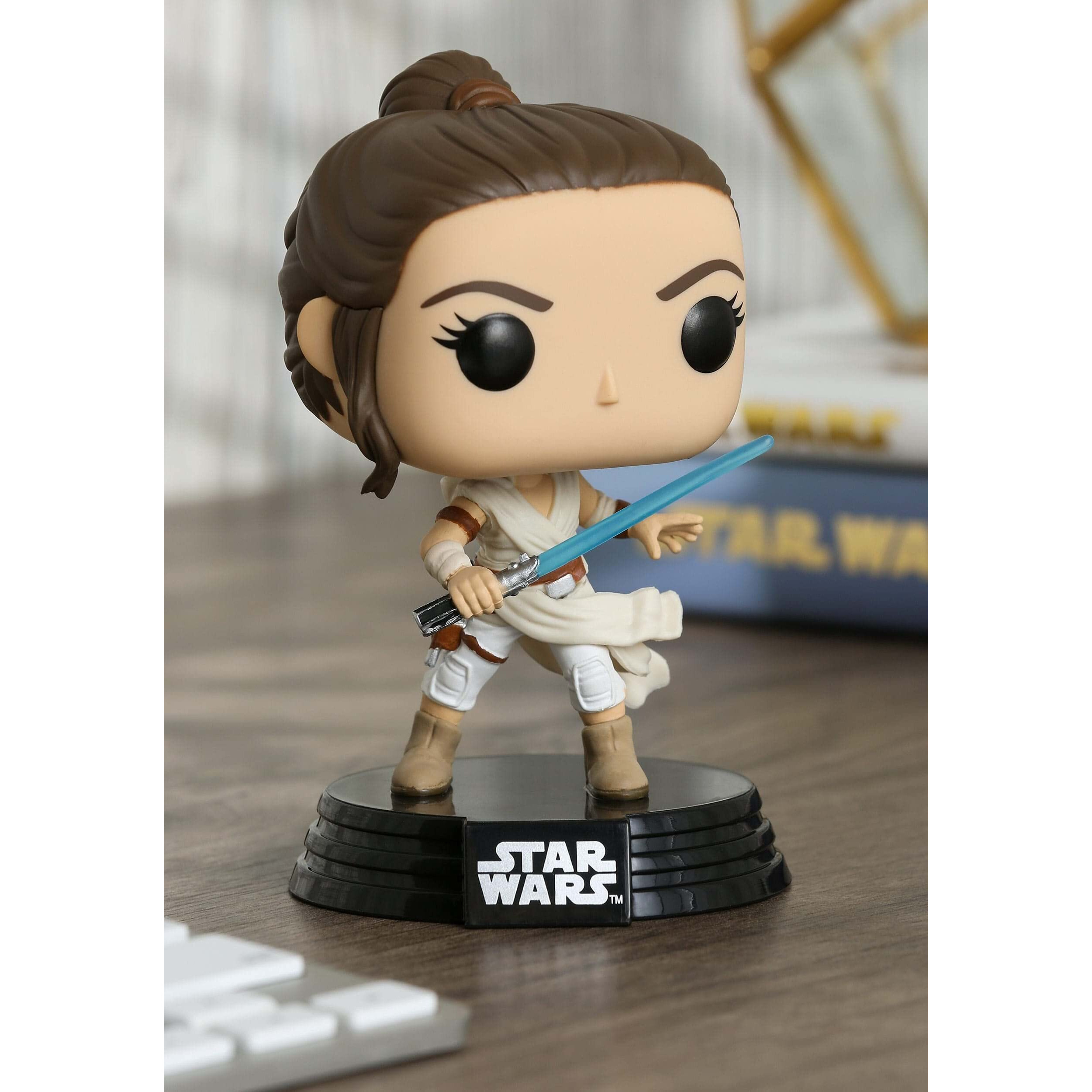 Funko Pop Star Wars Episode 9, Rise Of Skywalker - Rey