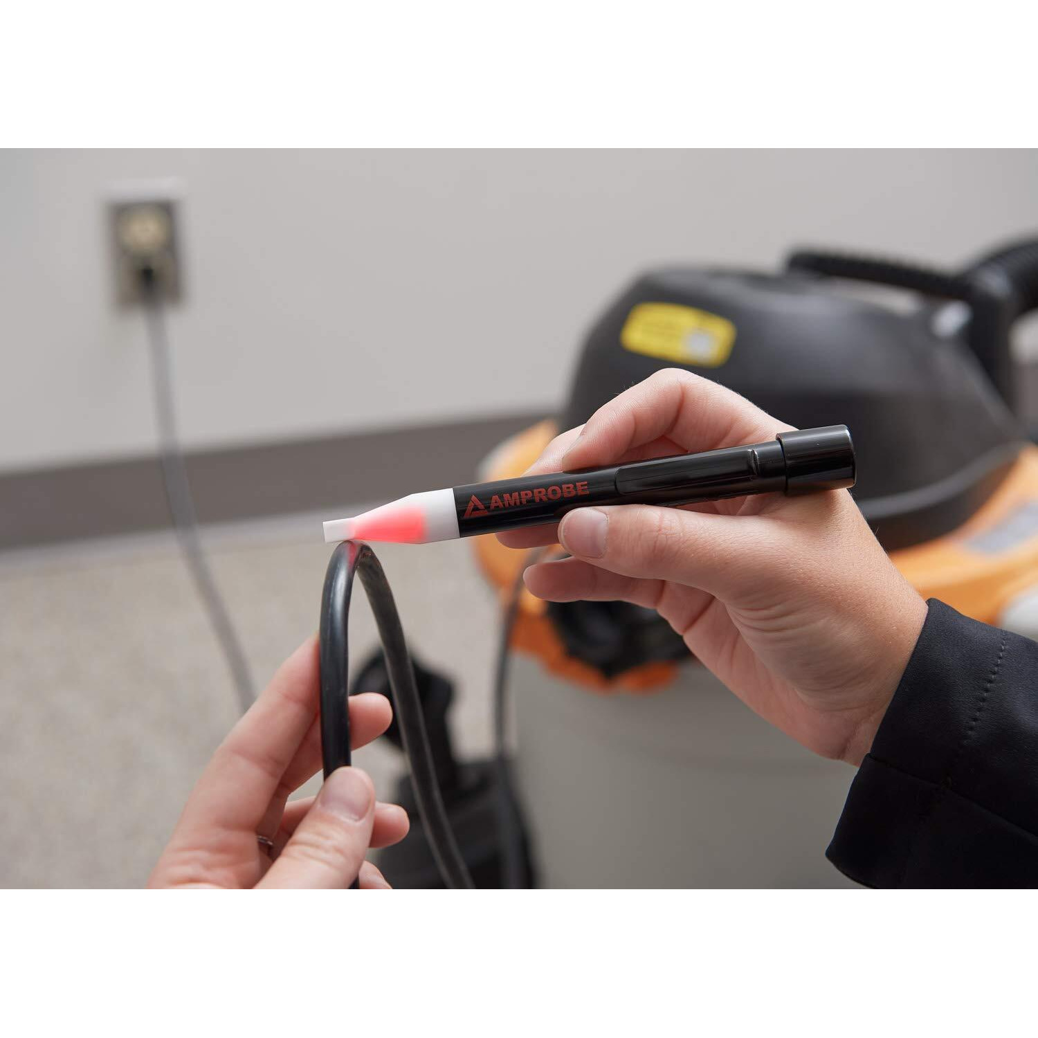Amprobe-2734332 Vp-440 Non-Contact Voltage Detector Black