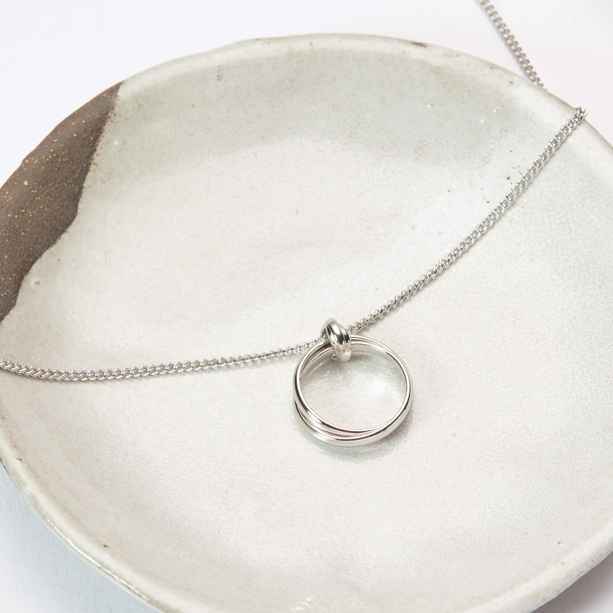 Retirement Necklace - Heartfelt Card & Jewelry Gift From Colleagues/Coworkers (2 Linked Circles Silver)