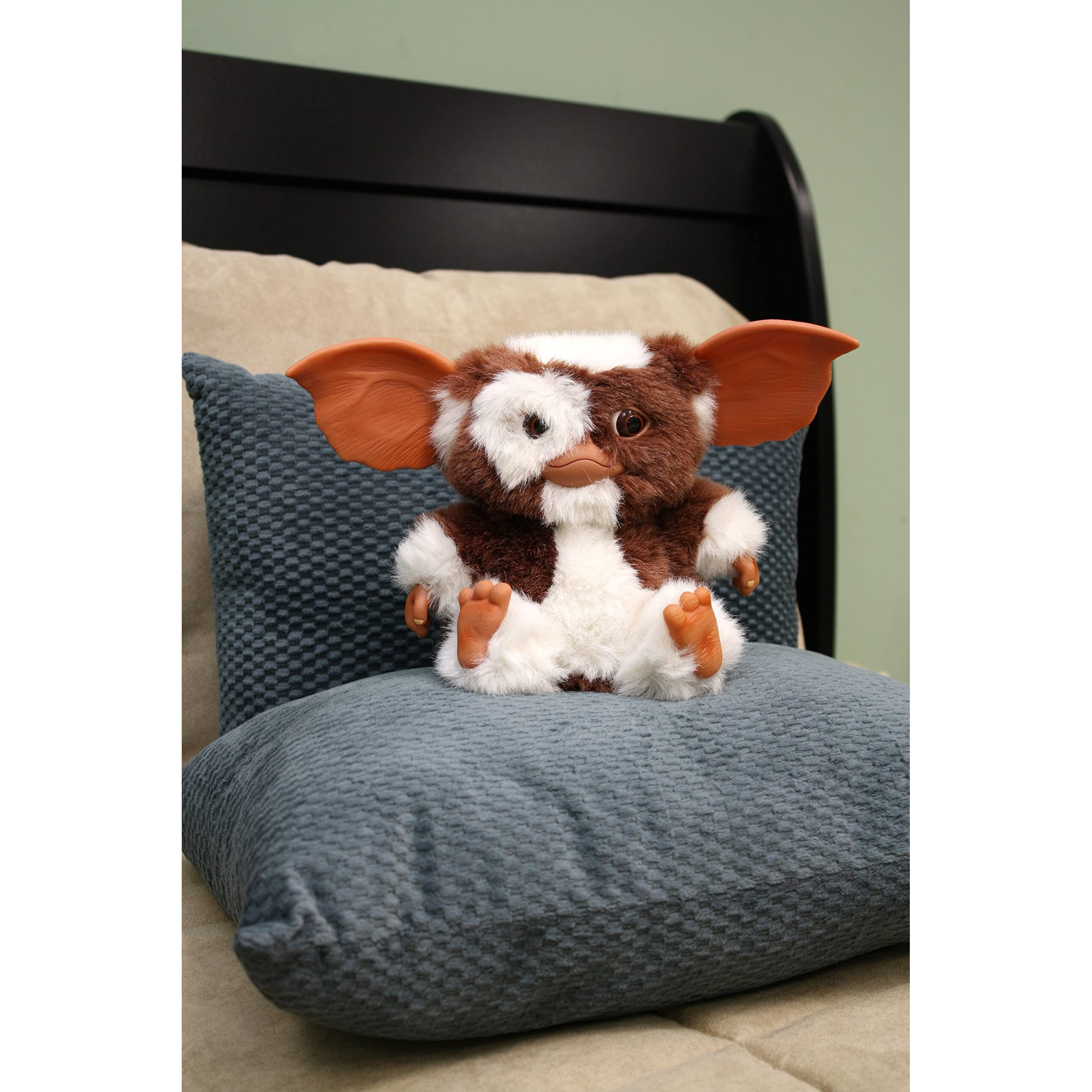 Neca - Gremlins Mogwai - Gizmo 6"" Soft Plush