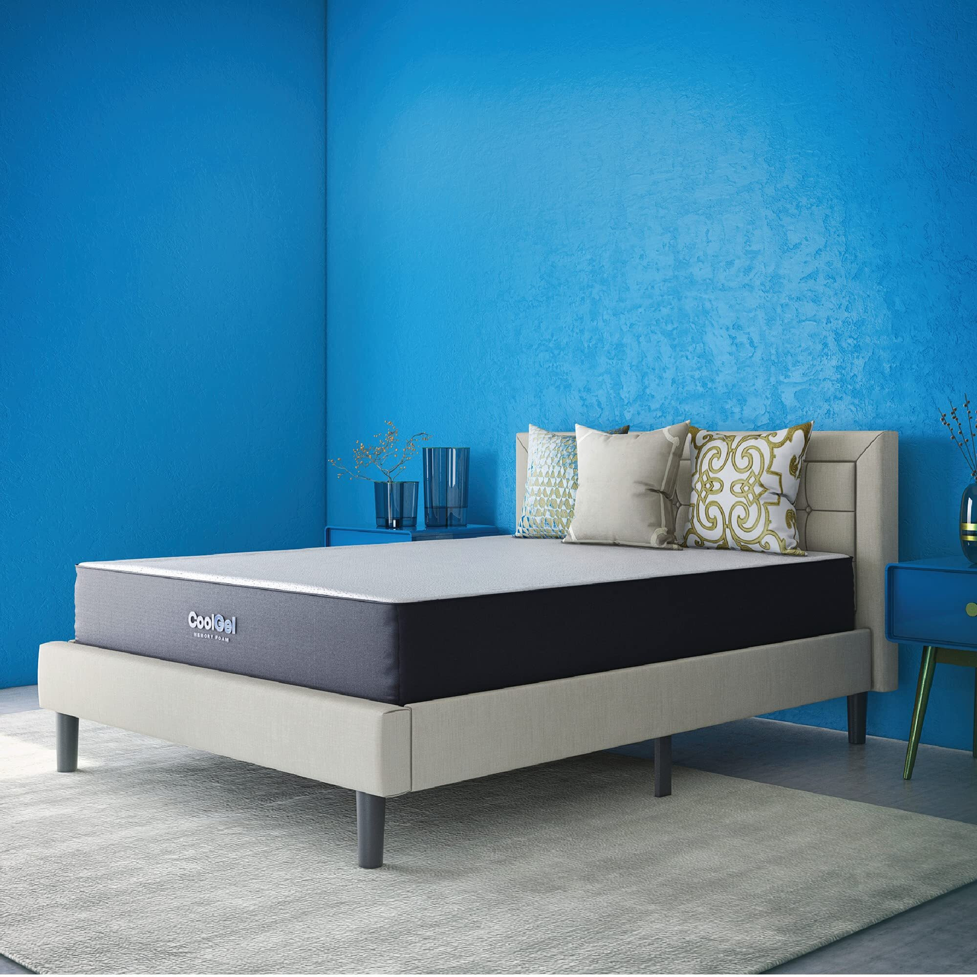 Cool Gel Ventilated Memory Foam 10-Inch Mattress, Certipur-Us Certified, Mattress In A Box, Full, White