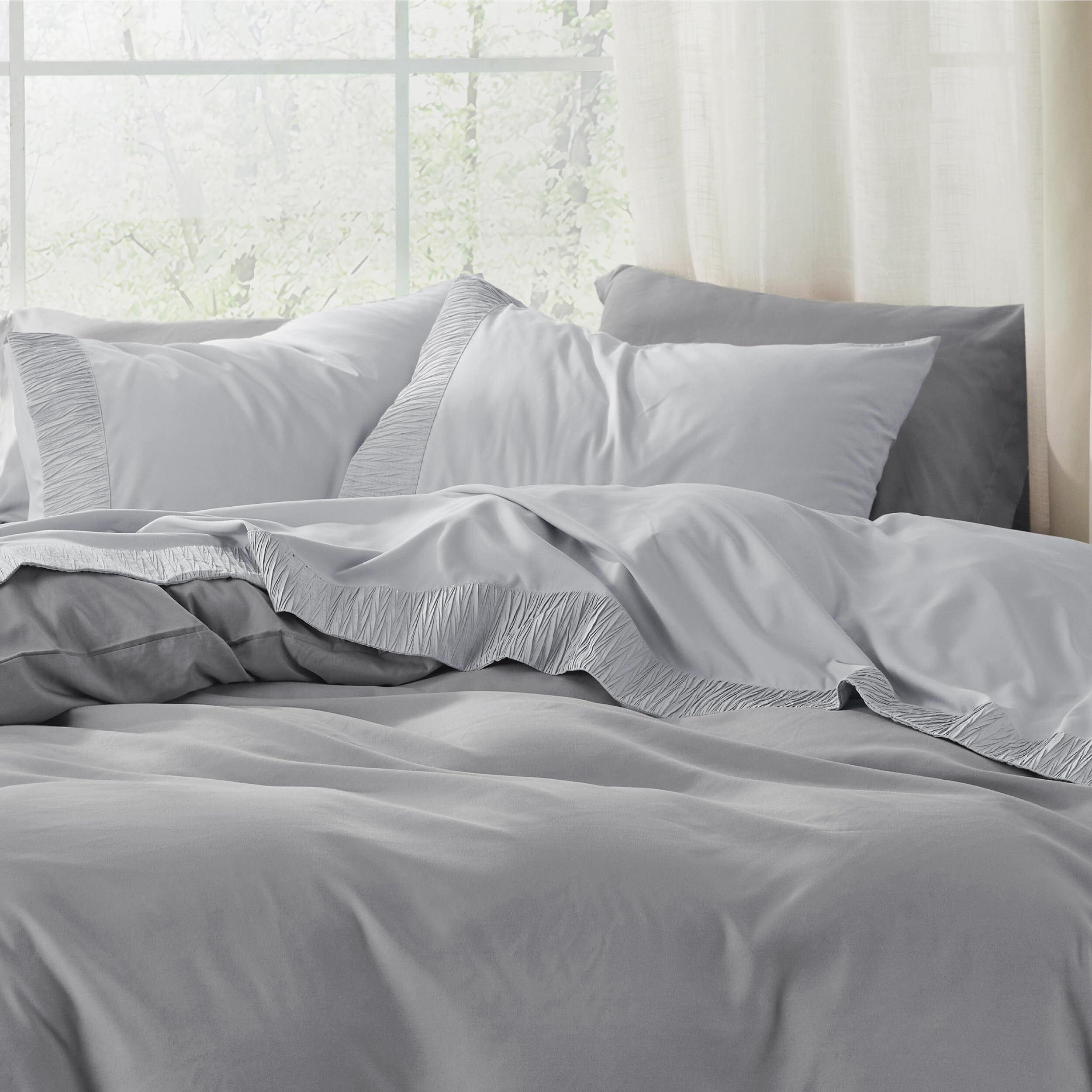 Bedsure California King Sheet Sets - Soft Sheets For California King Size Bed, 4 Pieces Hotel Luxury Light Grey Sheets Cal King, Easy Care Polyester Microfiber Cooling Bed Sheet Set