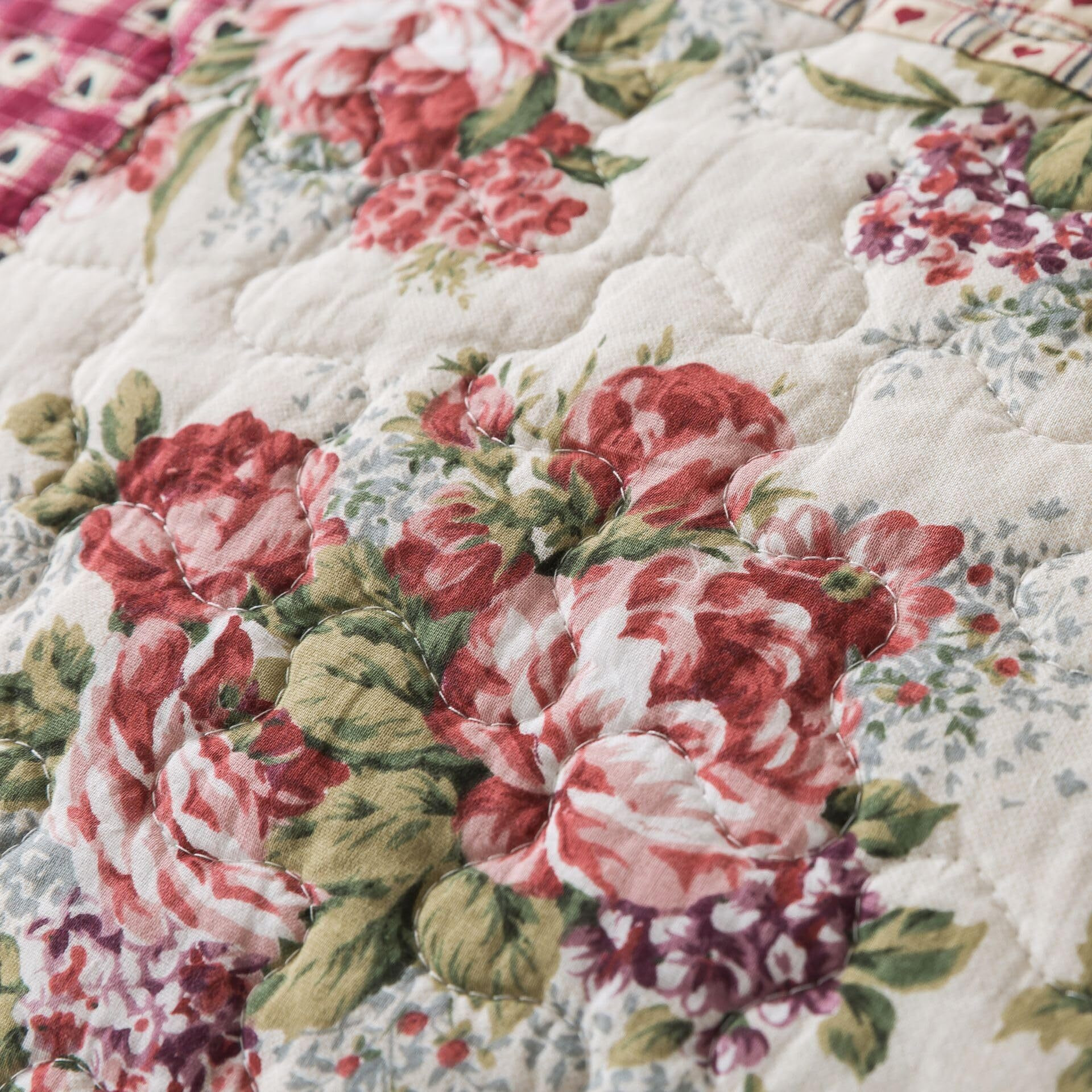 Slpr Country Roses Patchwork Cotton Pieced Quilt Set - Queen Size With 2 Shams, French Country Style Floral Bedding, Red Rose Farmhouse Quilted Bedspread With Flower Pattern