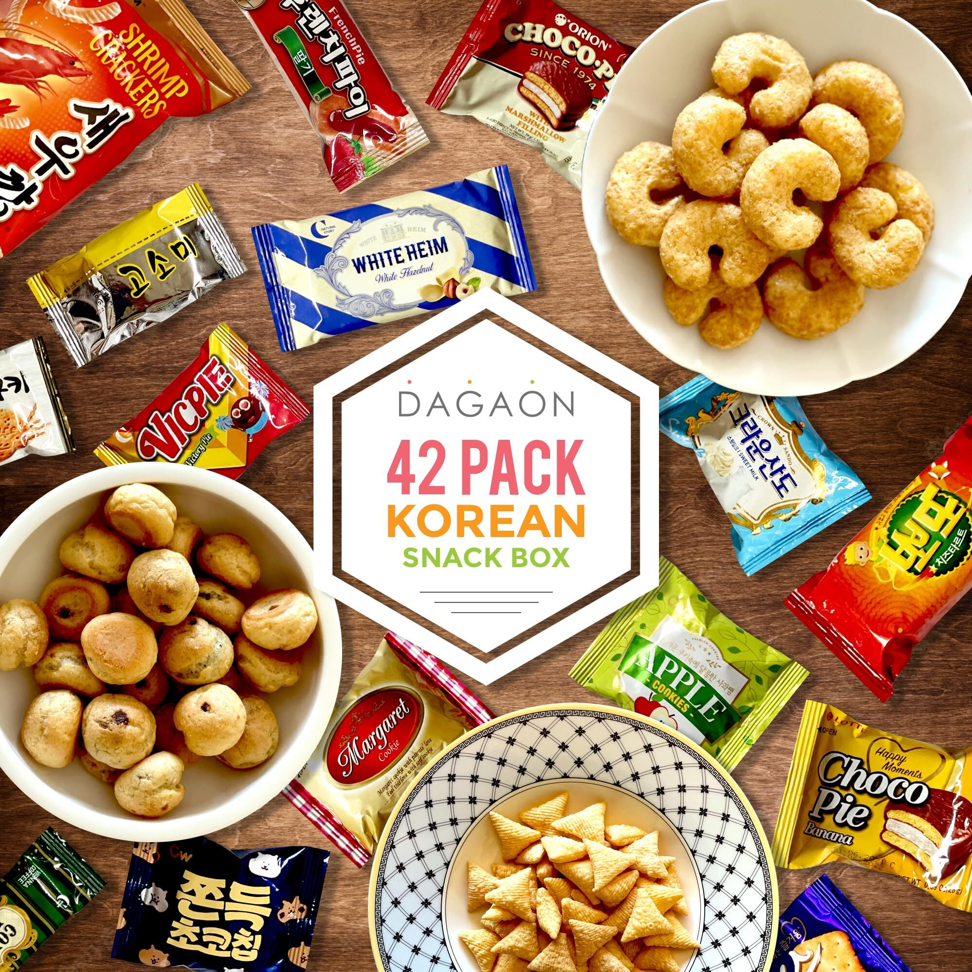 Dagaon Finest Korean Snack Box 42 Count - Variety Snacks Including Koreans Favorite Chips, Biscuits, Cookies, Pies, Candies. Perfect Appetizing Korean Snacks For Any Occasions, Gifts And Everyone.