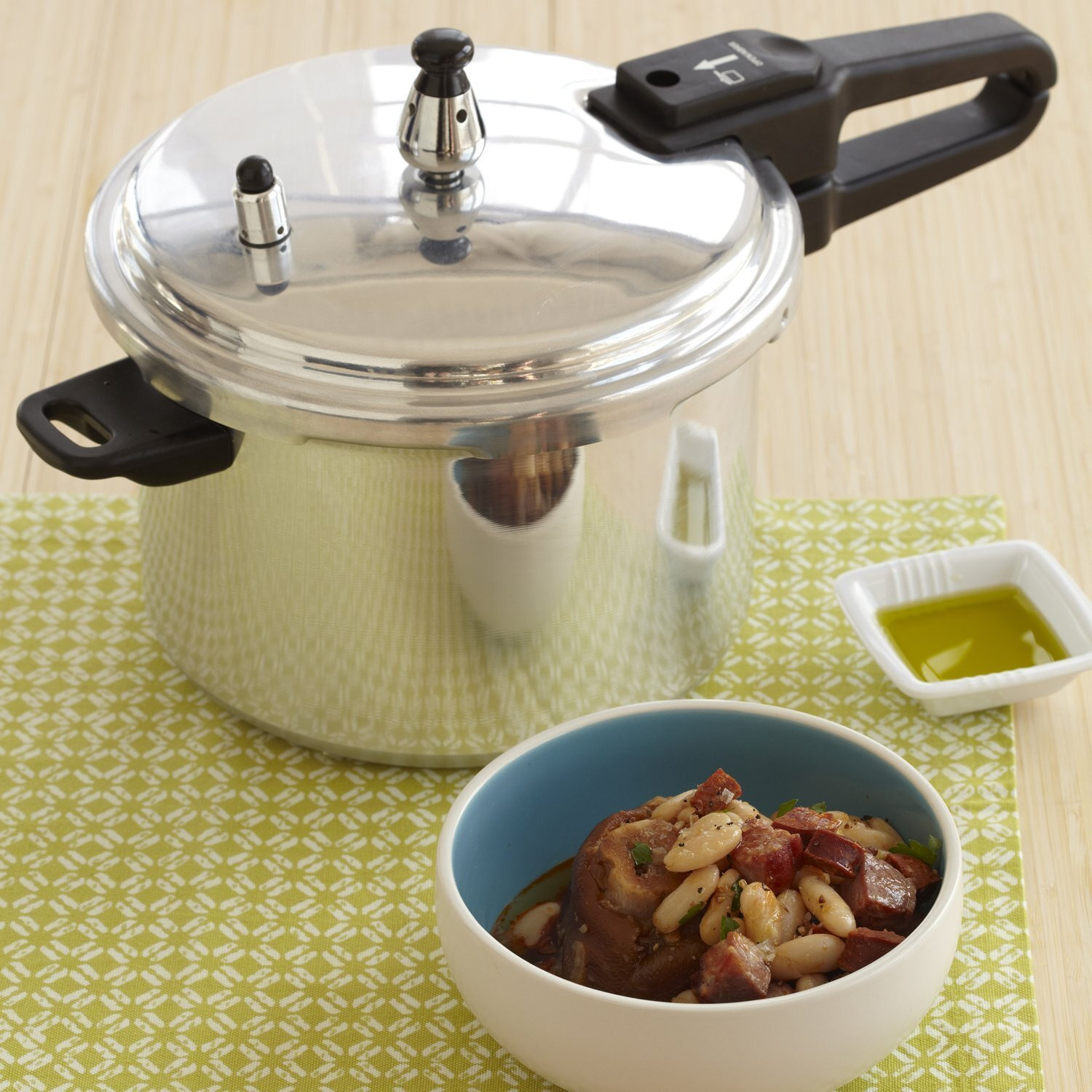 Imusa Usa A417-80401 Aluminum Stovetop Pressure Cooker 4.2Qt, Silver