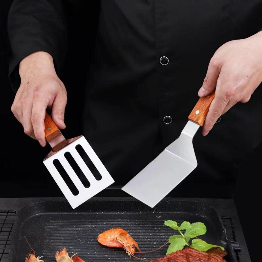 Klaqqed 2 Pcs Metal Spatula For Cast Iron Skillet, Stainless Steel Grill Spatula Slotted Spatula Turner Fish Spatula With Wood Handle, Flat Top Grill Spatula, Griddle Metal Spatulas For Cooking Bbq