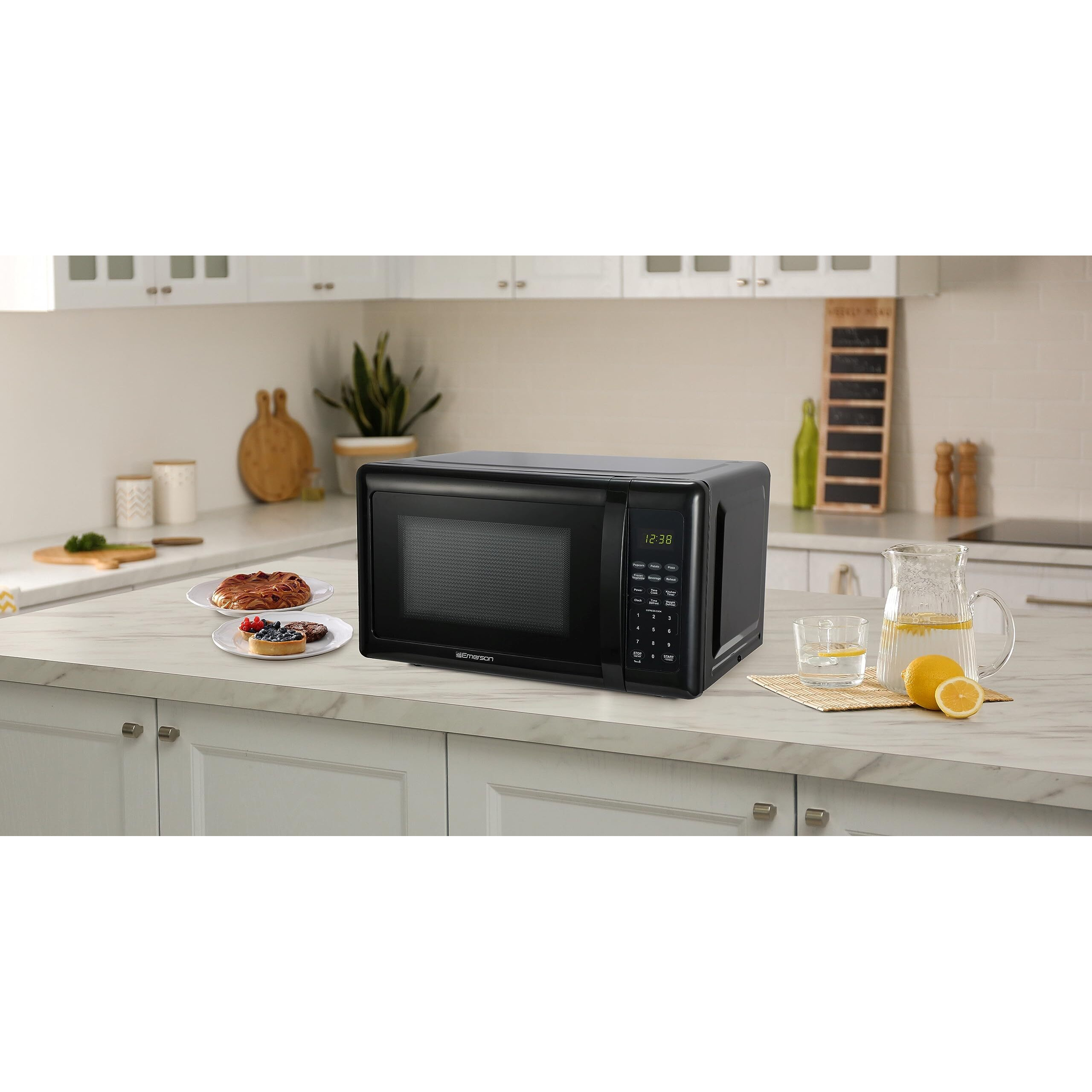 Emerson Mw7302B Compact Countertop Microwave Oven With Touch Control, Led Display, 700W, 10 Power Levels, 6 Auto Menus, Glass Turntable And Child Safe Lock, 0.7 Cu., Ft. Black