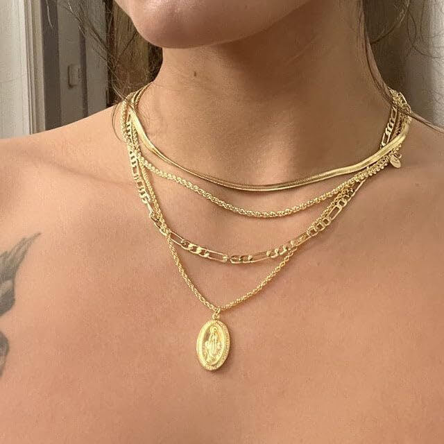 18K Gold Virgin Mary Necklace - Medallion Necklace - Miraculous Medal Coin Necklace For Women Religious Necklace (Gold)