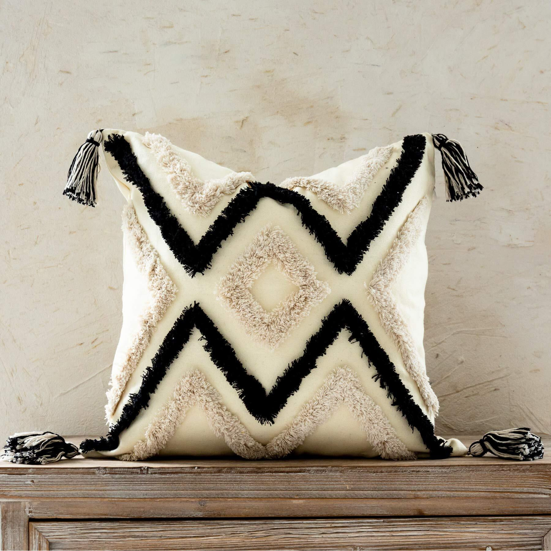Woven Tufted Boho Throw Pillow Cover, Modern Decorative Geometric Chevron Striped Cushion With Tassels, Farmhouse Tribal Pillowcases For Couch Sofa Bedroom Living Room, 18 X 18 Inches, Black, Ivory