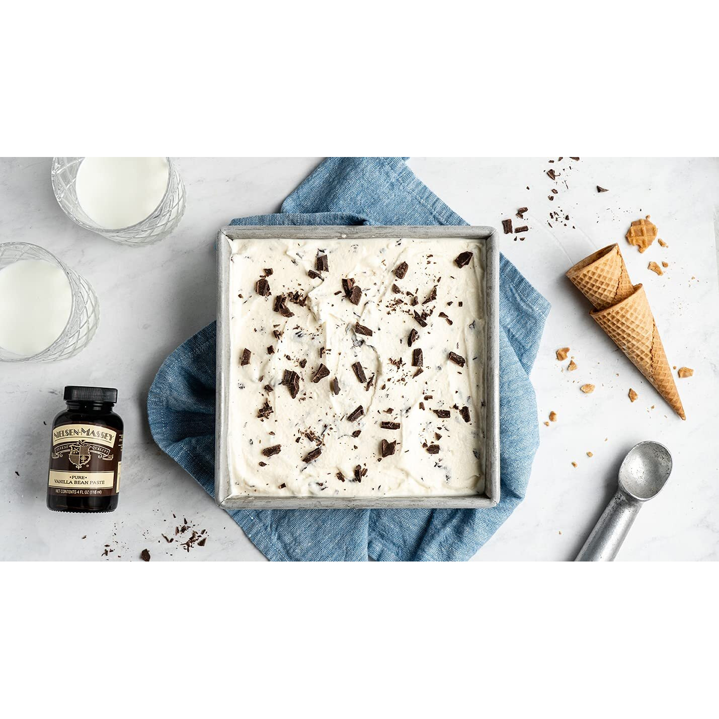 Nielsen-Massey Pure Vanilla Bean Paste For Baking And Cooking, 32 Ounce