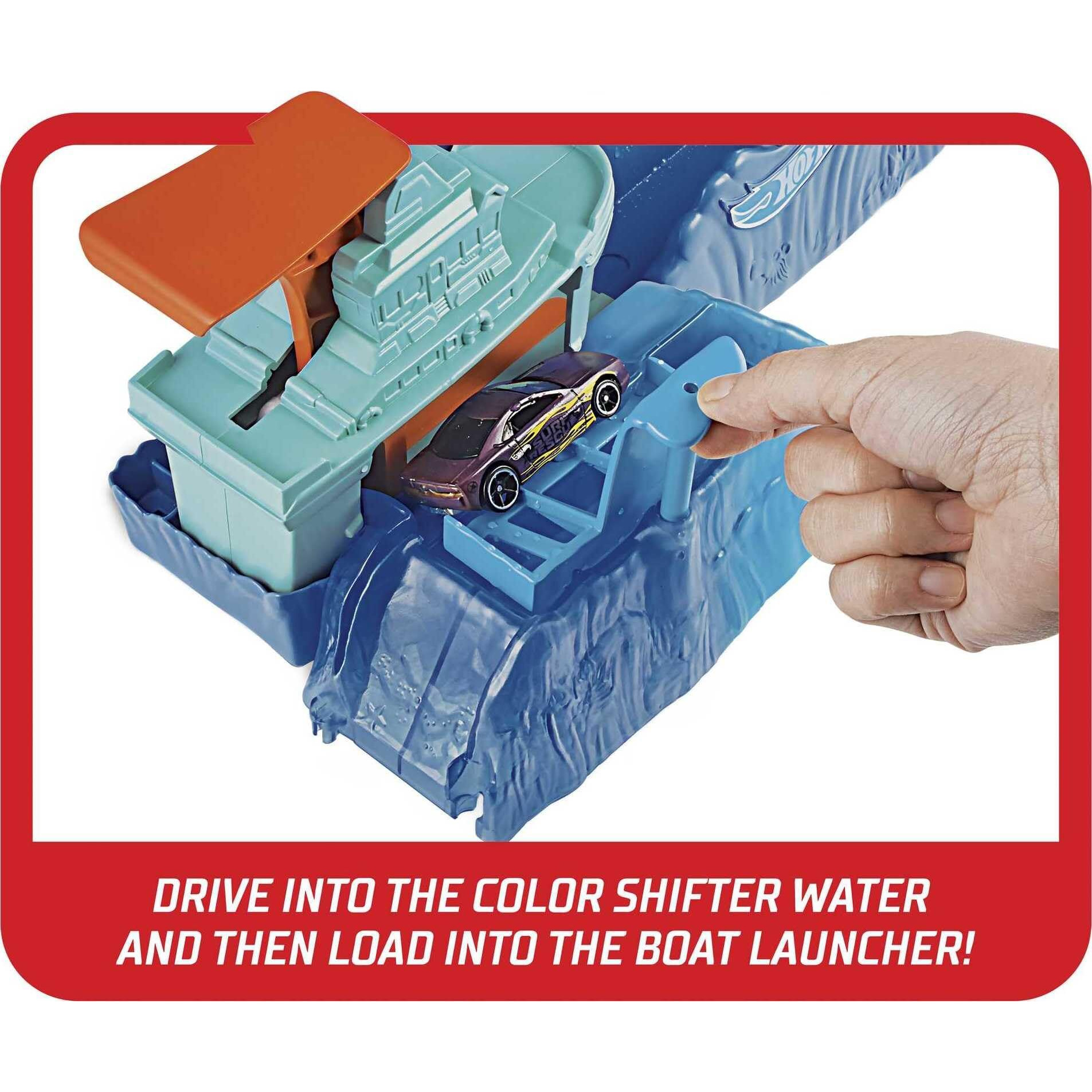 Hot Wheels Toy Car Track Set, Robo Shark Frenzy Playset & Color Shifters Car In 164 Scale, Vehicle Changes Colors In Very Warm & Icy Cold Water