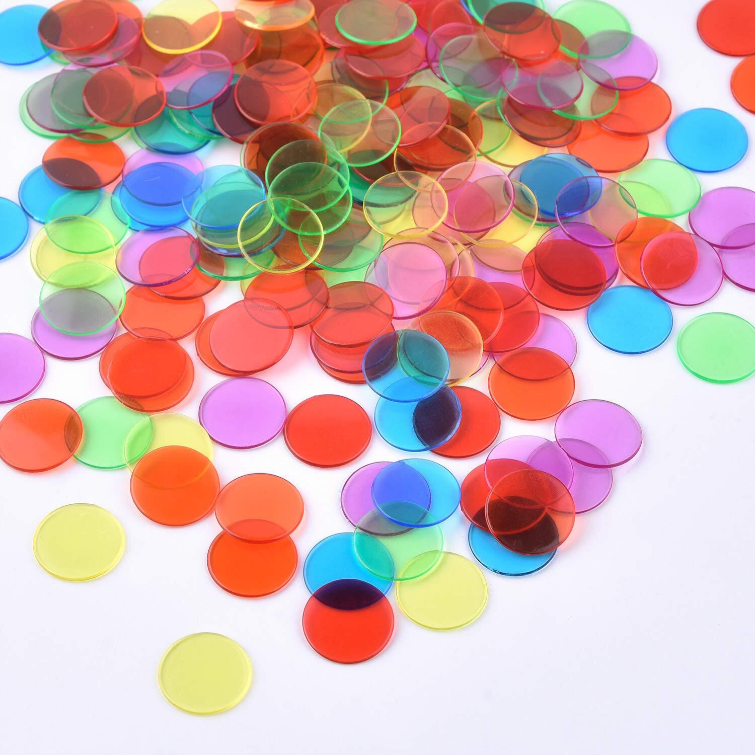 Coopay 900 Pieces Counters Counting Chips Plastic Markers Mixed Transparent Colors For Bingo Chips Game Tokens, Contain White, Blue, Green, Yellow, Red, Purple Colors