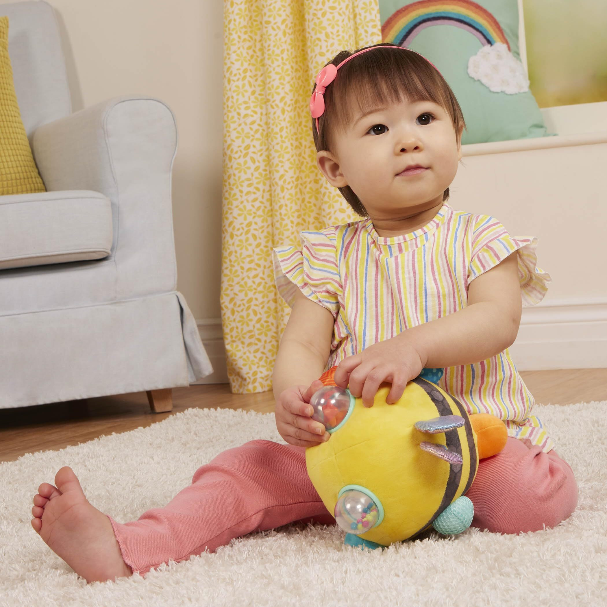 B. Sensory Plush Bumble Bee Baby ,Sensory Baby Toy - Bumpy Plush Bee With Fun Features, Interactive Play, Bumps, Colors, Textures & Sounds, Toys For Infants, Babies,Fuzzy Buzzy Bee - 0 Months +