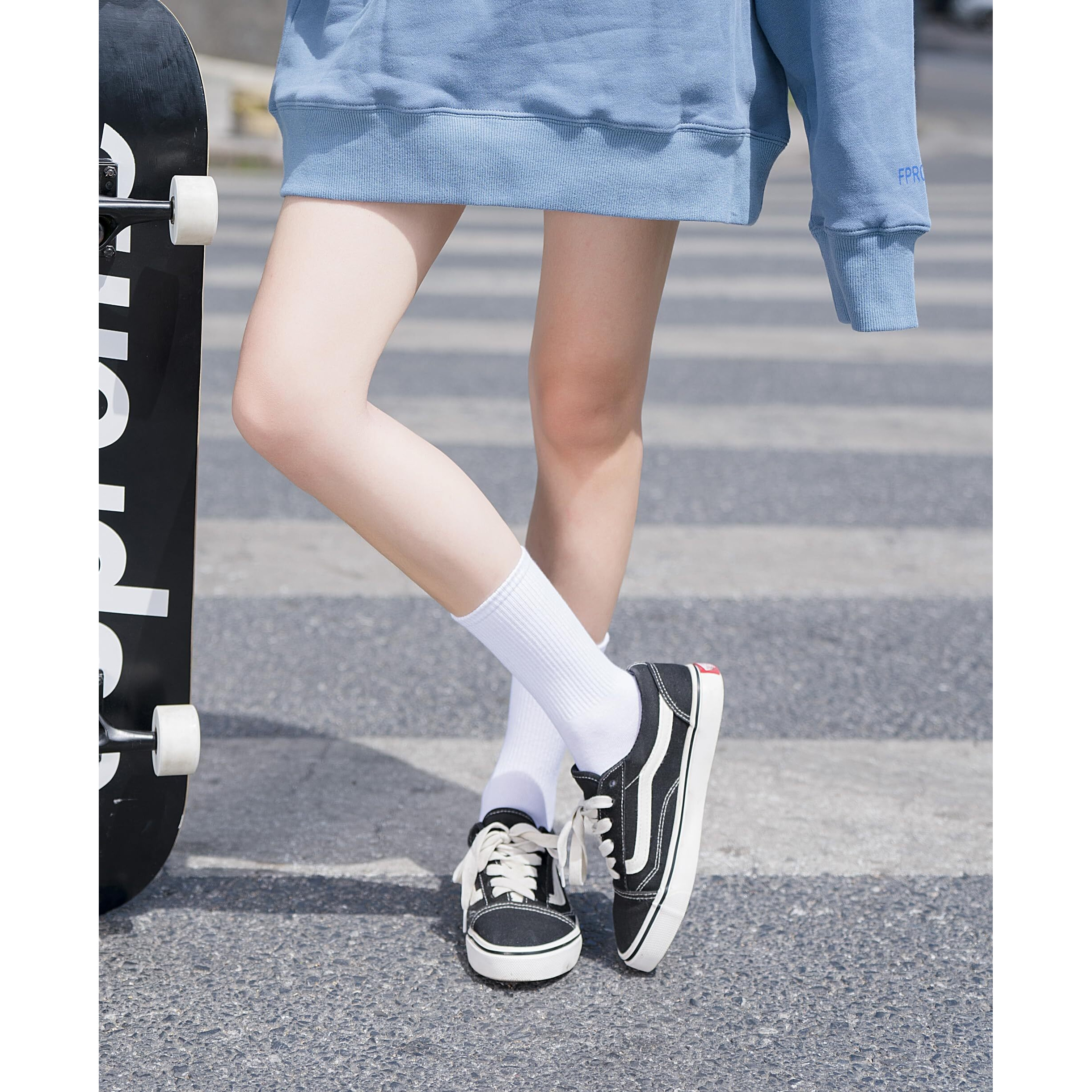 Irisbear 9-11 White Crew Socks For Women Athletic Workout Gym Casual Thin Soft Cotton Crew Socks