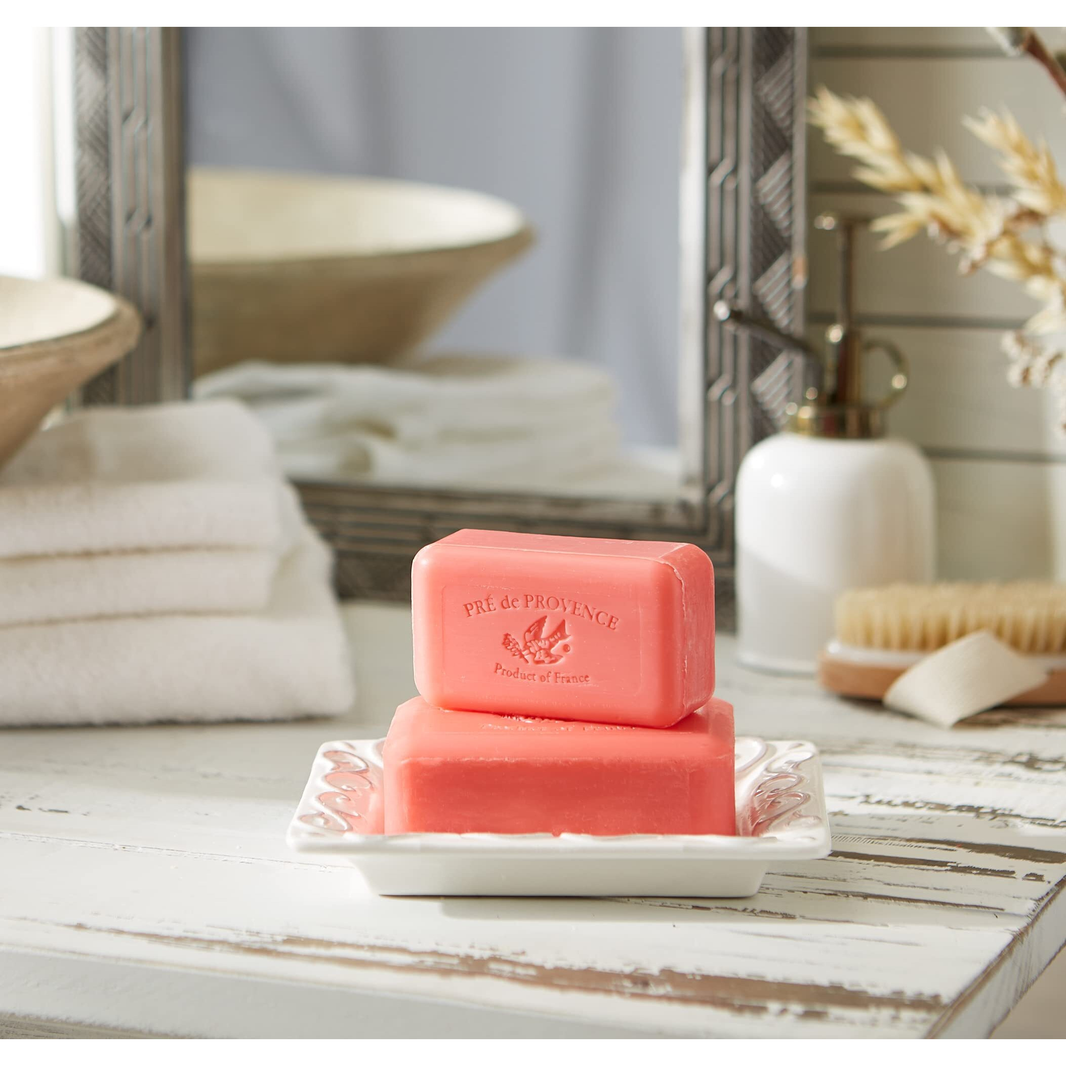 Pre De Provence Artisanal Soap Bar, Natural French Skincare, Enriched With Organic Shea Butter, Quad Milled For Rich, Smooth & Moisturizing Lather, Tiger Lily, 5.3 Ounce