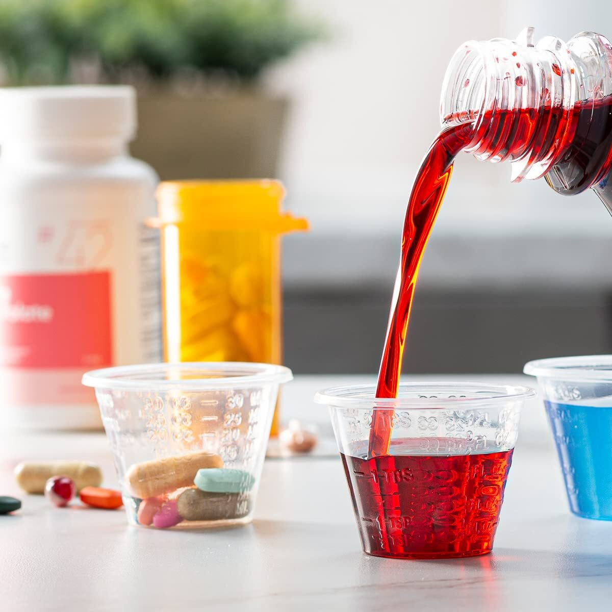 [300 Count - 1 Oz.] Plastic Disposable Medicine Measuring Cup For Liquid Medicine, Epoxy, & Pills