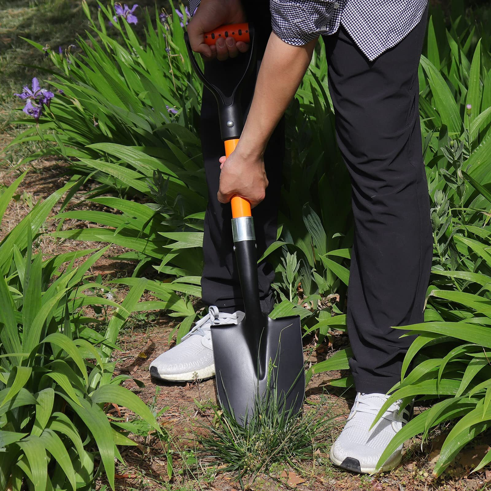 Small Garden Shovel Mini Kids Digging Shovel With Overall Length 28 Inches Shovel For Digging, Beach Shovels. Gardening Tools With D-Handel
