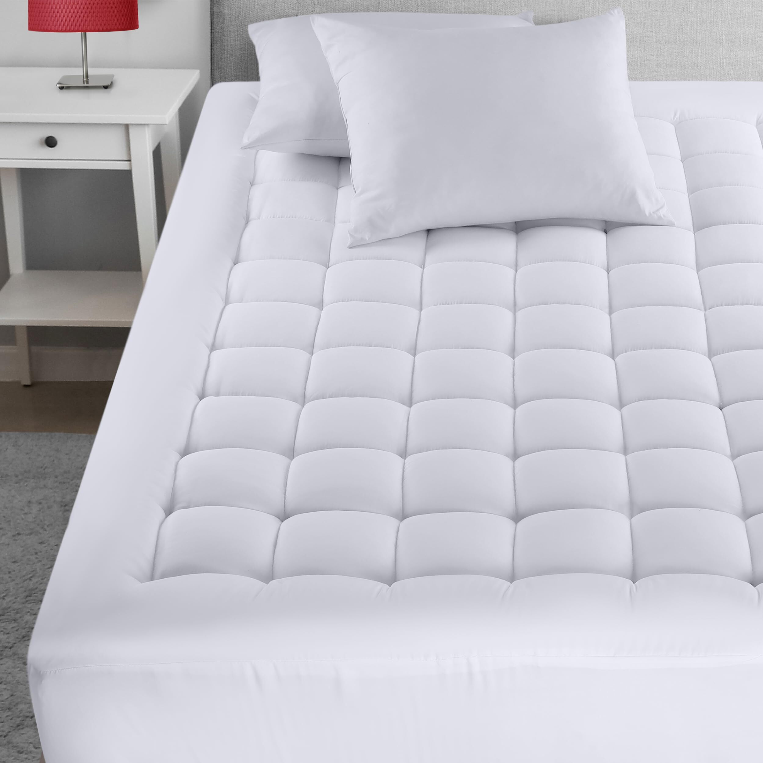 Utopia Bedding Twin Mattress Pad, Quilted Fitted Premium Mattress Protector, Deep Pocket Cover Stretches Up To 16 Inches, Fluffy Pillow Topper (39X75 Inches, White)