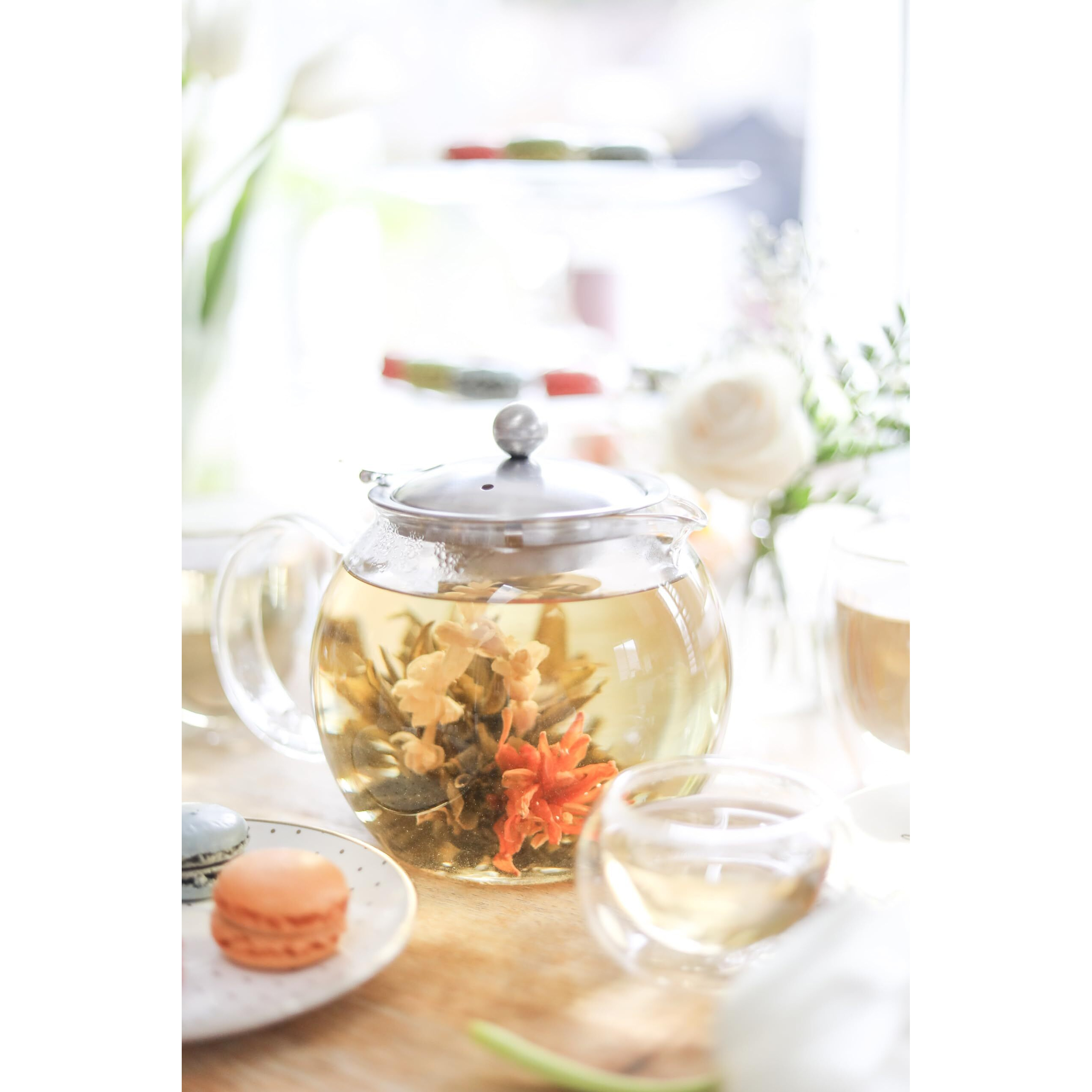 Teabloom All-In-One Glass Teapot And Tea Kettle - Heatproof Borosilicate Glass Tea Maker With Removable Stainless Steel Loose Tea Infuser - Classica Stovetop Tea Pot (40 Oz / 1200 Ml)