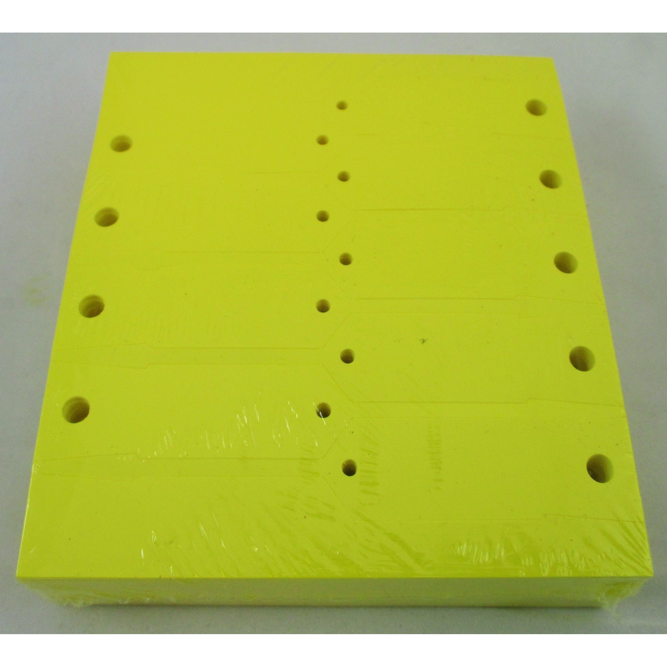 Yellow Self-Locking Arrow Key Tags (1,000 Per Pack) Size 4 1/2"" X 3/4"" (Yellow)