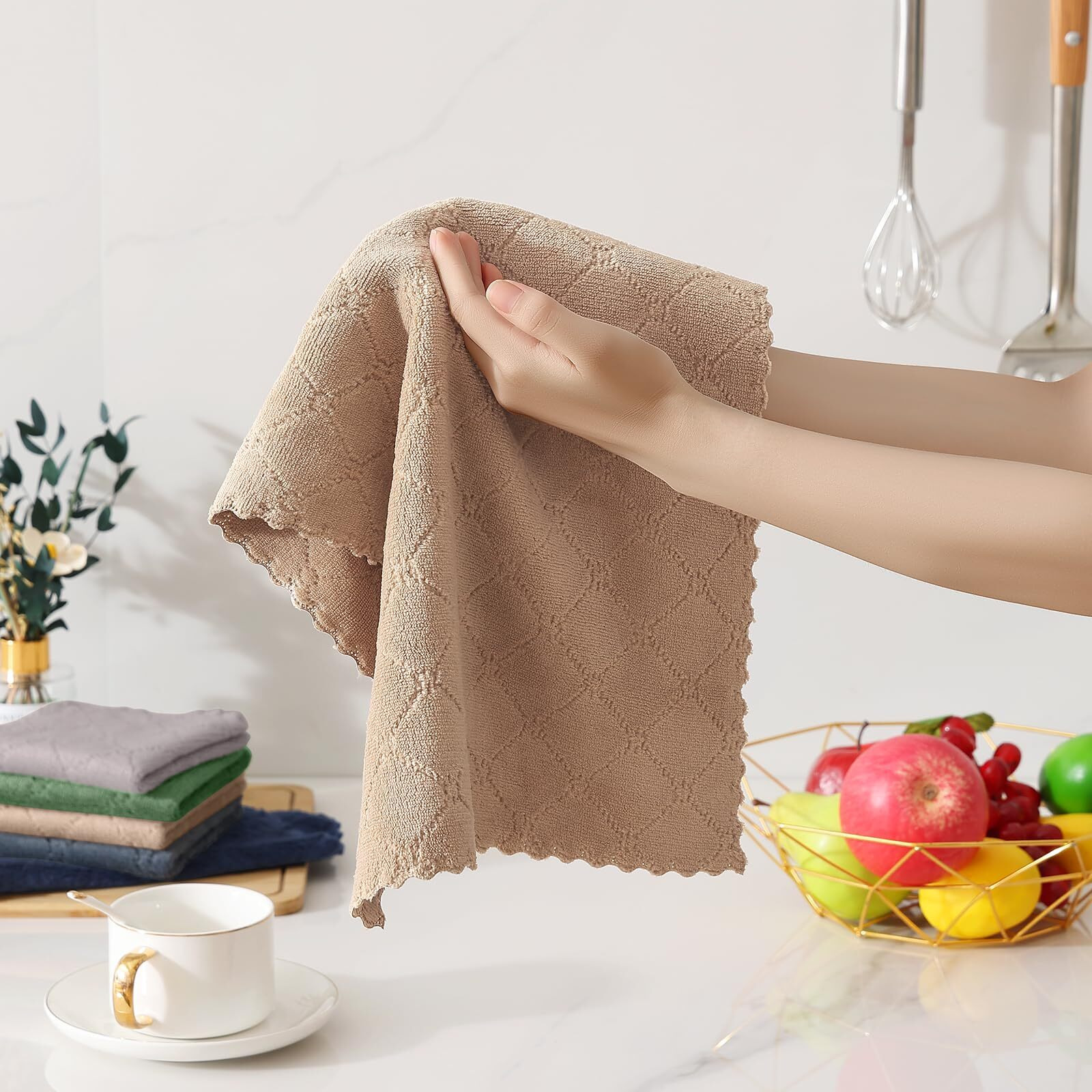 Homaxy Kitchen Towels And Dishcloths Set, 10 X 10 And 13 X 19 Inches, Set Of 12 Super Soft And Absorbent Coral Velvet Kitchen Towels, No Lint And Nonstick Oil Fast Drying Dish Towel, Tan