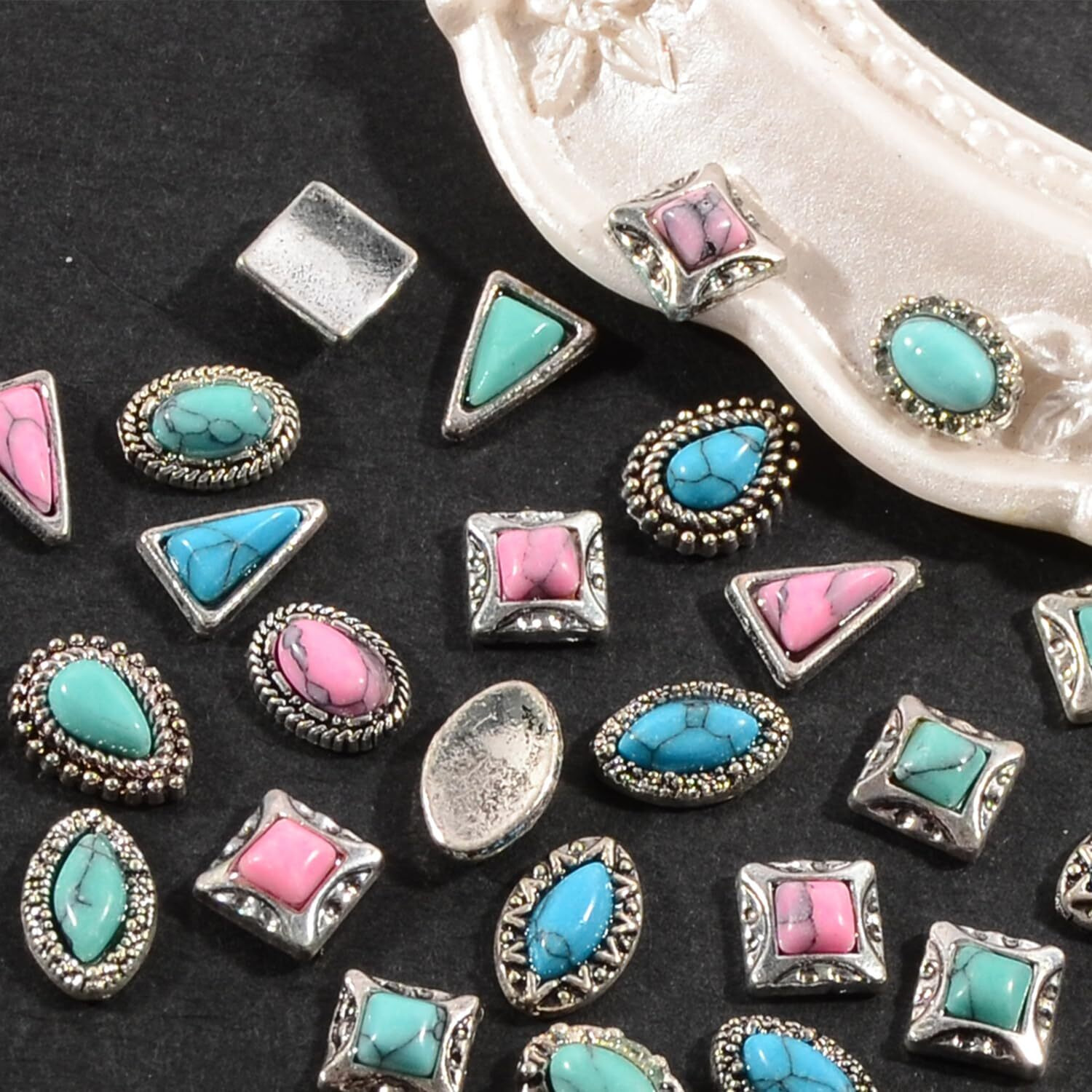 Baiyiyi 3D Mixed Pattern Vintage Alloy Charms, 30 Pcs Metal Retro Dripping Oil Marble Art Rhinestone Gems Jewels For Acrylic Nails Women Diy Decorations Craft Supplies