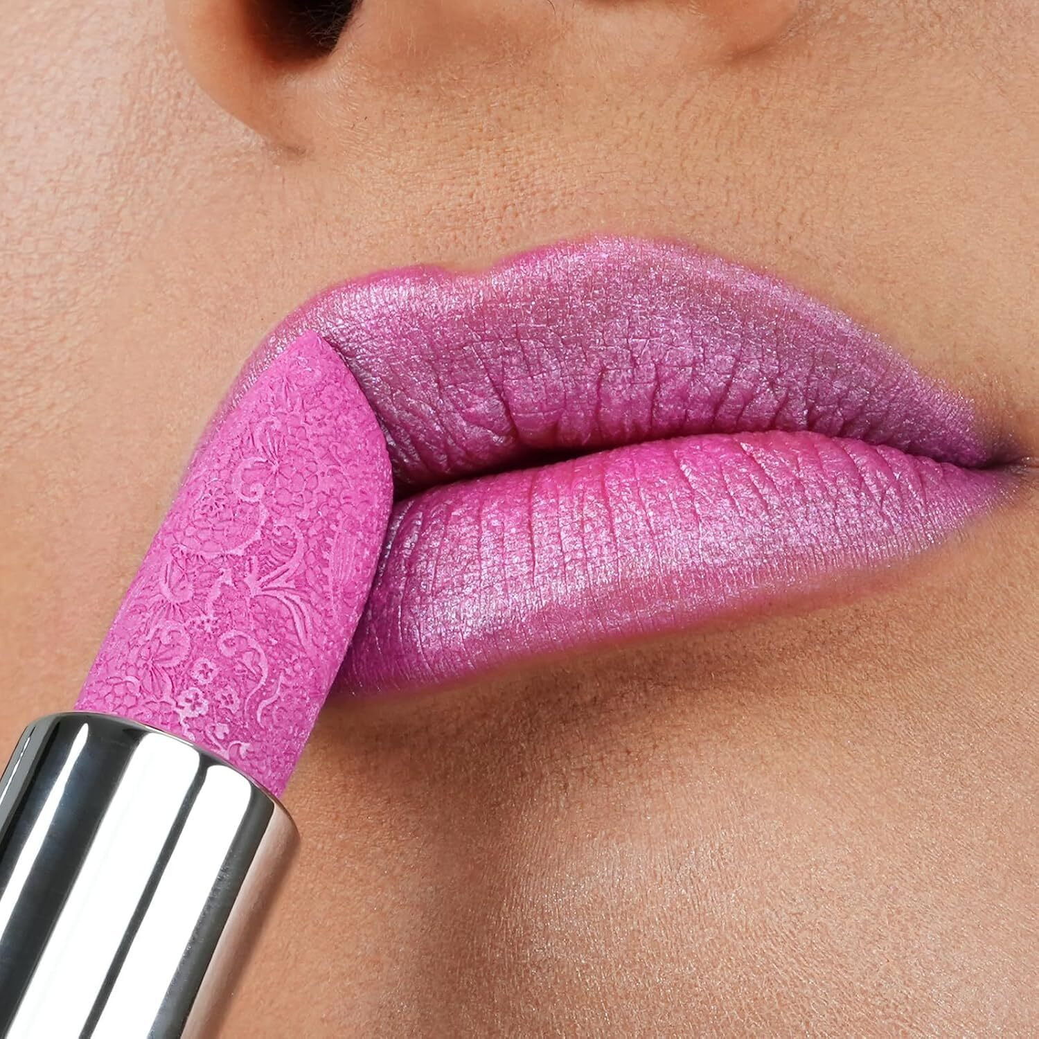 Anglicolor 2Pc Lip Oil And Metallic Glitter Pink Lipstick,Natural Lip Plumper,Fruit Flavoured Lip Oil,For Dry Lip's Moisturizing Hydrating,Vegan & Cruelty-Free (06 Gaia+15)