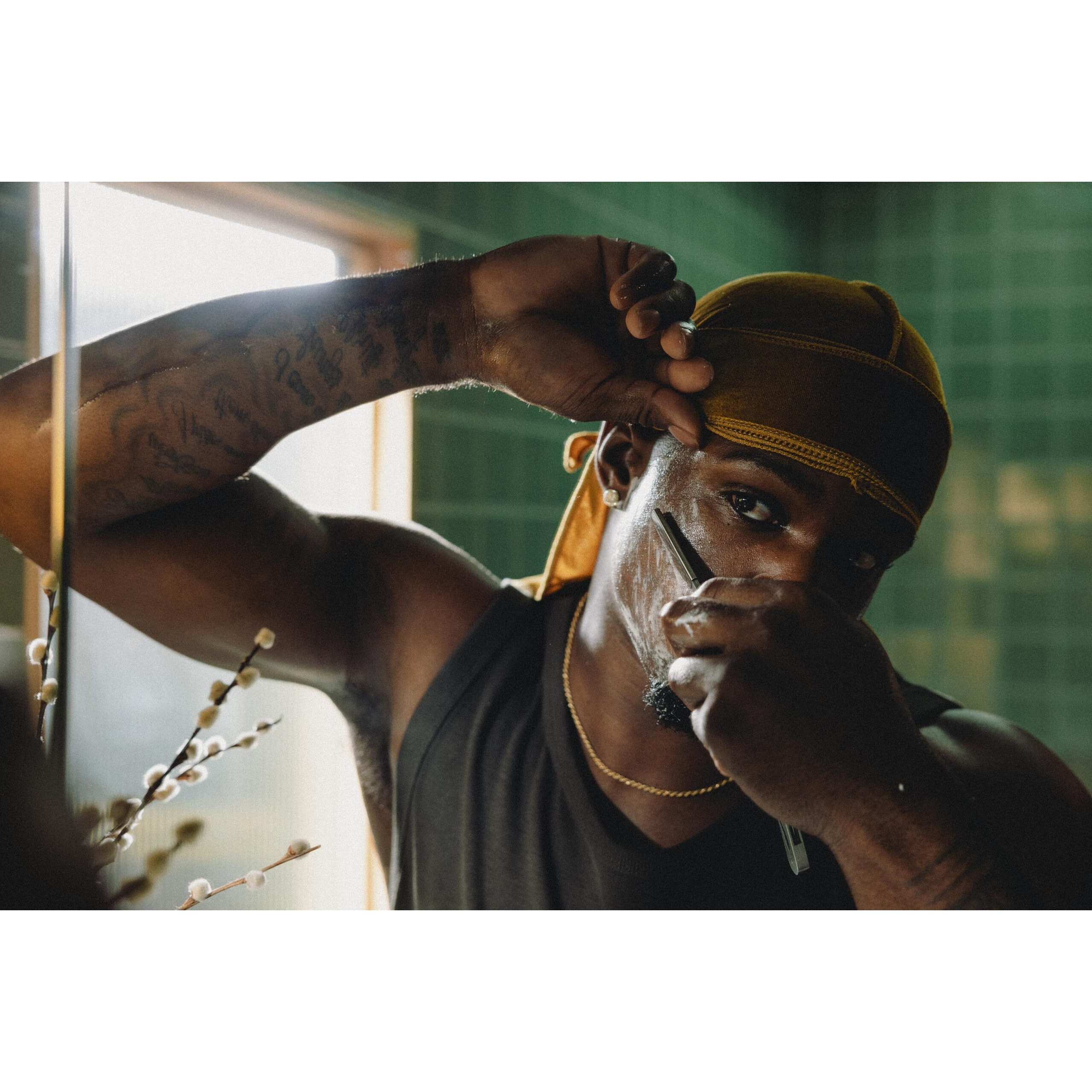 The Shop By Lebron James Men's Soothing Shave Cream, Ultra-Rich Lather For All Skin Types, Helps Prevent Nicks, Razor Burn & Irritation, Conditions & Smoothes With Macadamia Oil, 7 Fl Oz