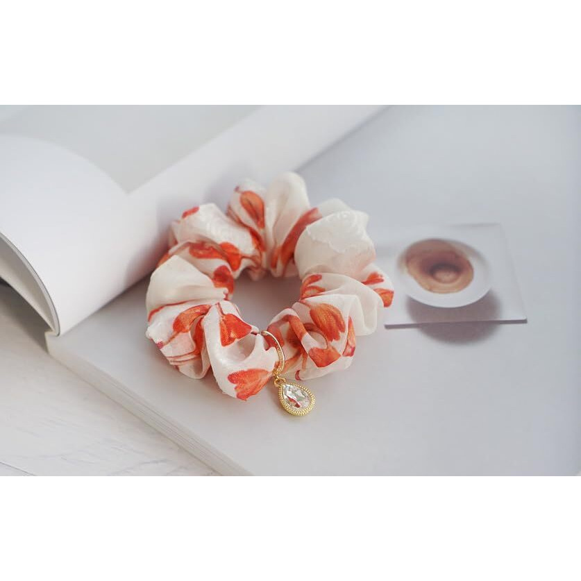 Bekyni Fresh Elegant Korean Scrunchies - Floral Chiffon Hair Ties With Rhinestone Embellishments - Vintage Oil Painting Style Fabric Head Flowers (Red, 1 Count)