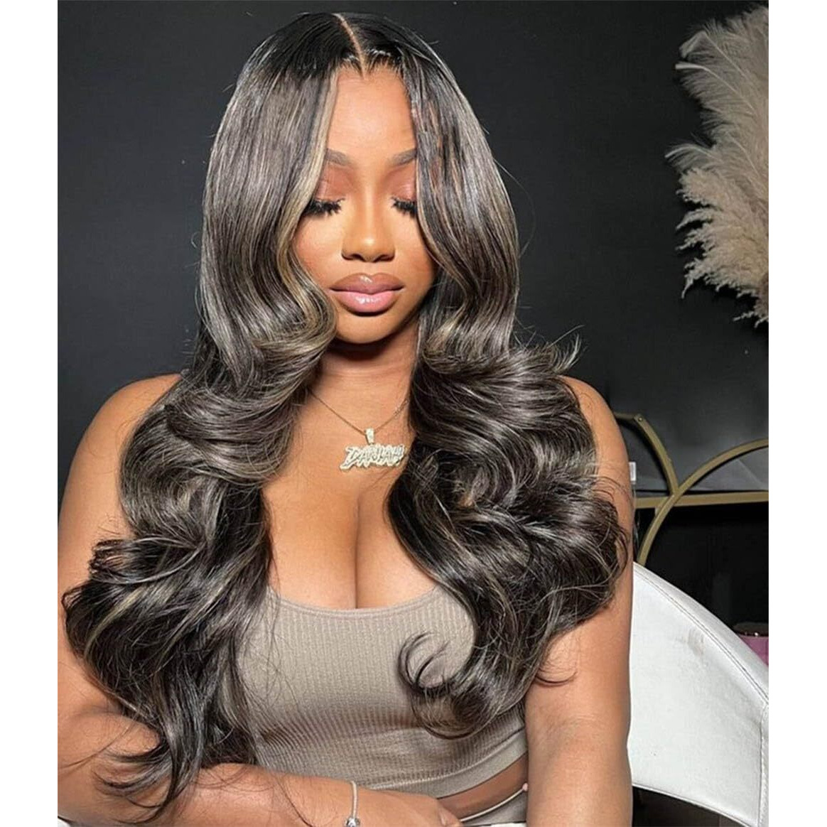 Upgrade Black With Brown Blonde Highlight Wig Human Hair 210% Density 13X4 Hd Body Wave Luxury Balayage Blonde Highlight Wig 12A Grade Raw Hair Pre Plucked Ombre Lace Front Wig For Women 22 Inch