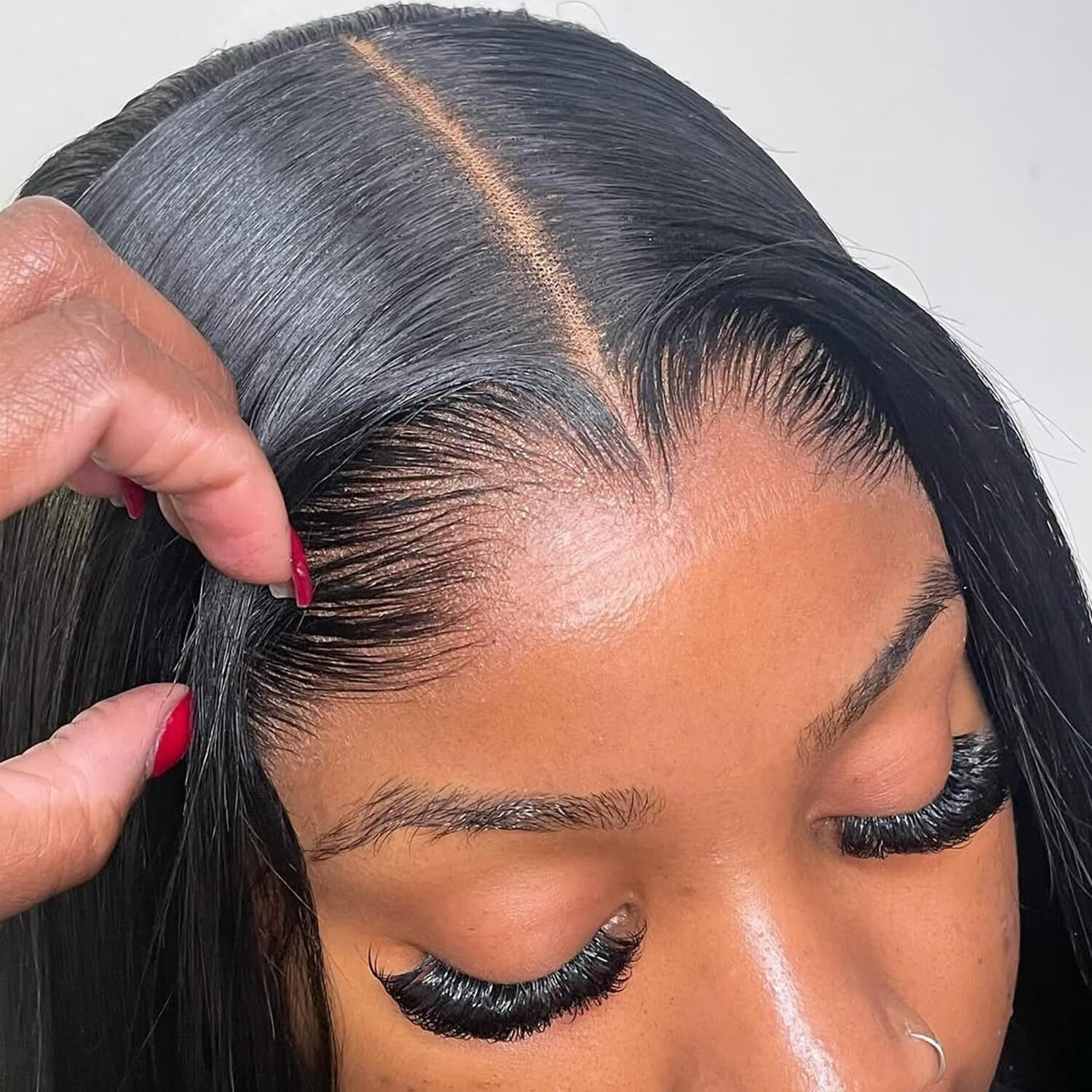 13X6 Skinlke Hd Lace Front Wig, Body Wave Pre-Plucked Bleached All Knots Invisible Hd Lace Melt Into Any Skin Tone True 180% Density 28 Inch Human Hair Wig
